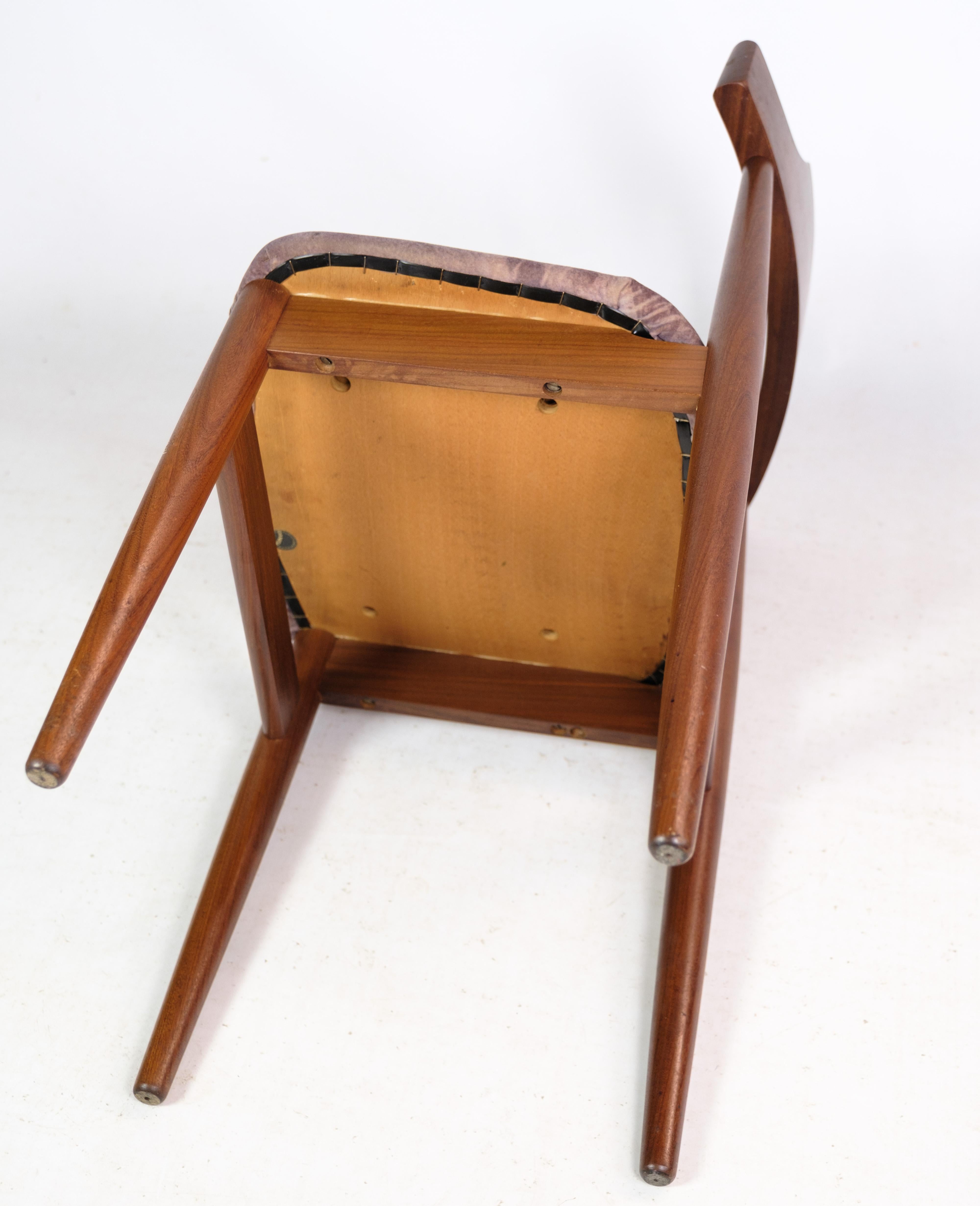 Set of Four Dining Chairs in Teak, Grey Fabric, Hans Olsen, 1960 For Sale 6