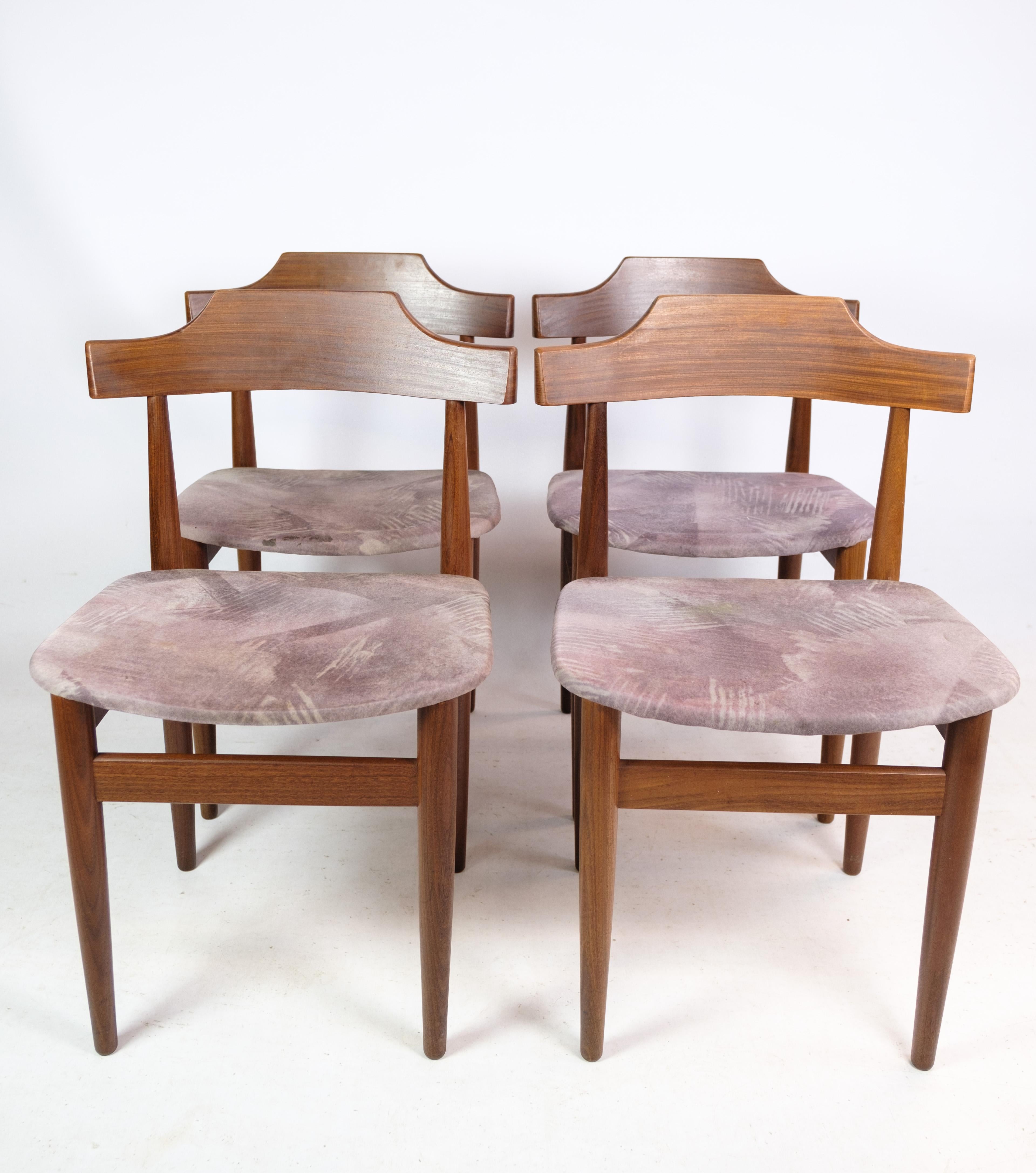 Mid-Century Modern Set of Four Dining Chairs in Teak, Grey Fabric, Hans Olsen, 1960 For Sale