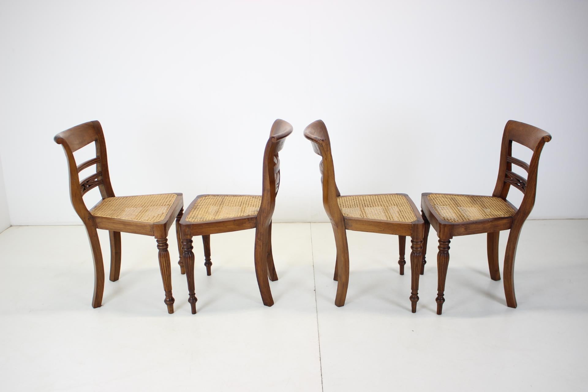 Set of Four Dining Chairs, Made of Solid Wood, 1950s, Czechoslovakia In Good Condition For Sale In Praha, CZ