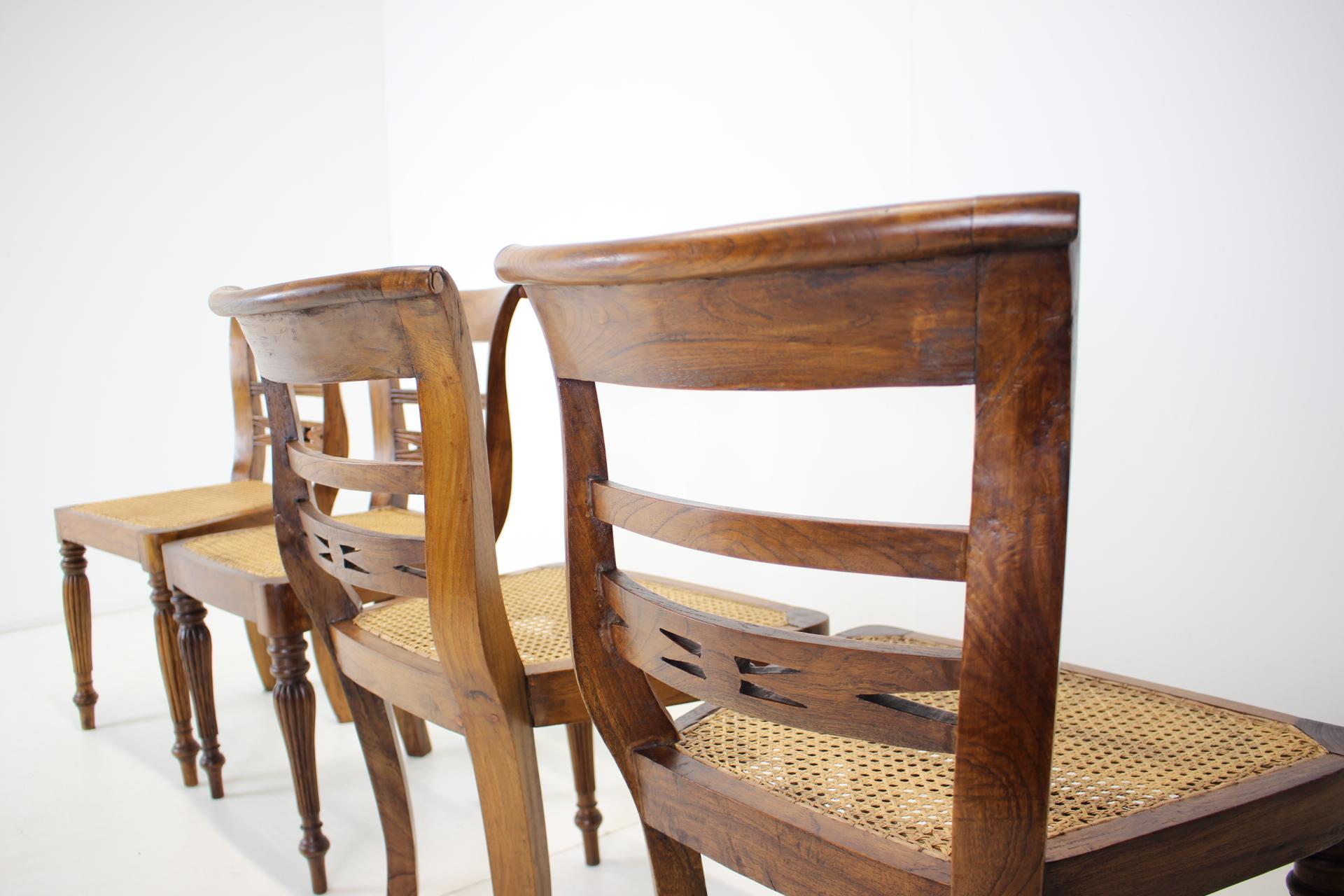 Set of Four Dining Chairs, Made of Solid Wood, 1950s, Czechoslovakia For Sale 3