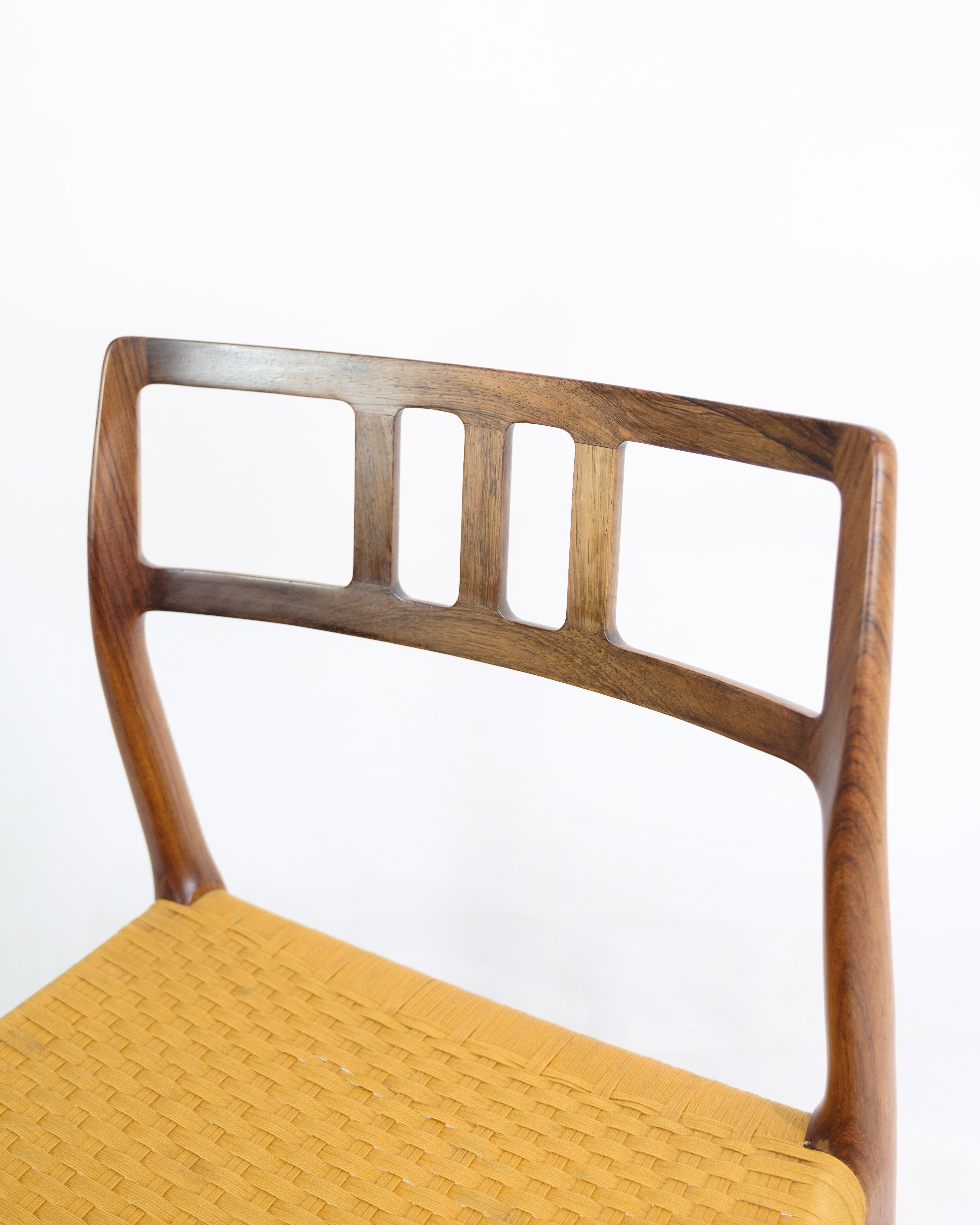 Satz von vier Esszimmerstühlen, Modell 79, entworfen von Niels O. Møller aus den 1960er Jahren im Zustand „Gut“ im Angebot in Lejre, DK