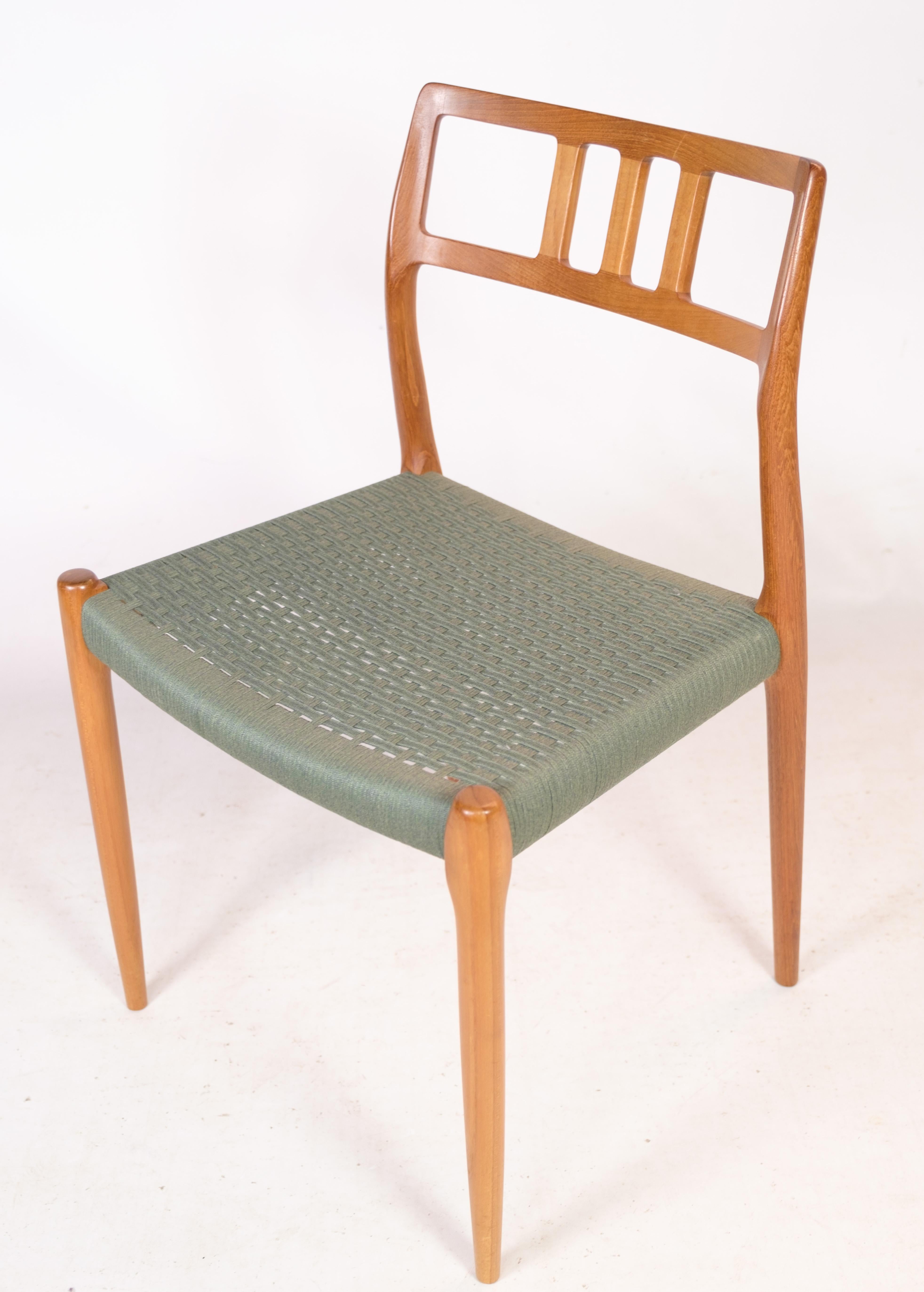 Set of Four Dining Chairs, Model 79, Niels O. Møller, J.L. Møller Furniture Fact en vente 8