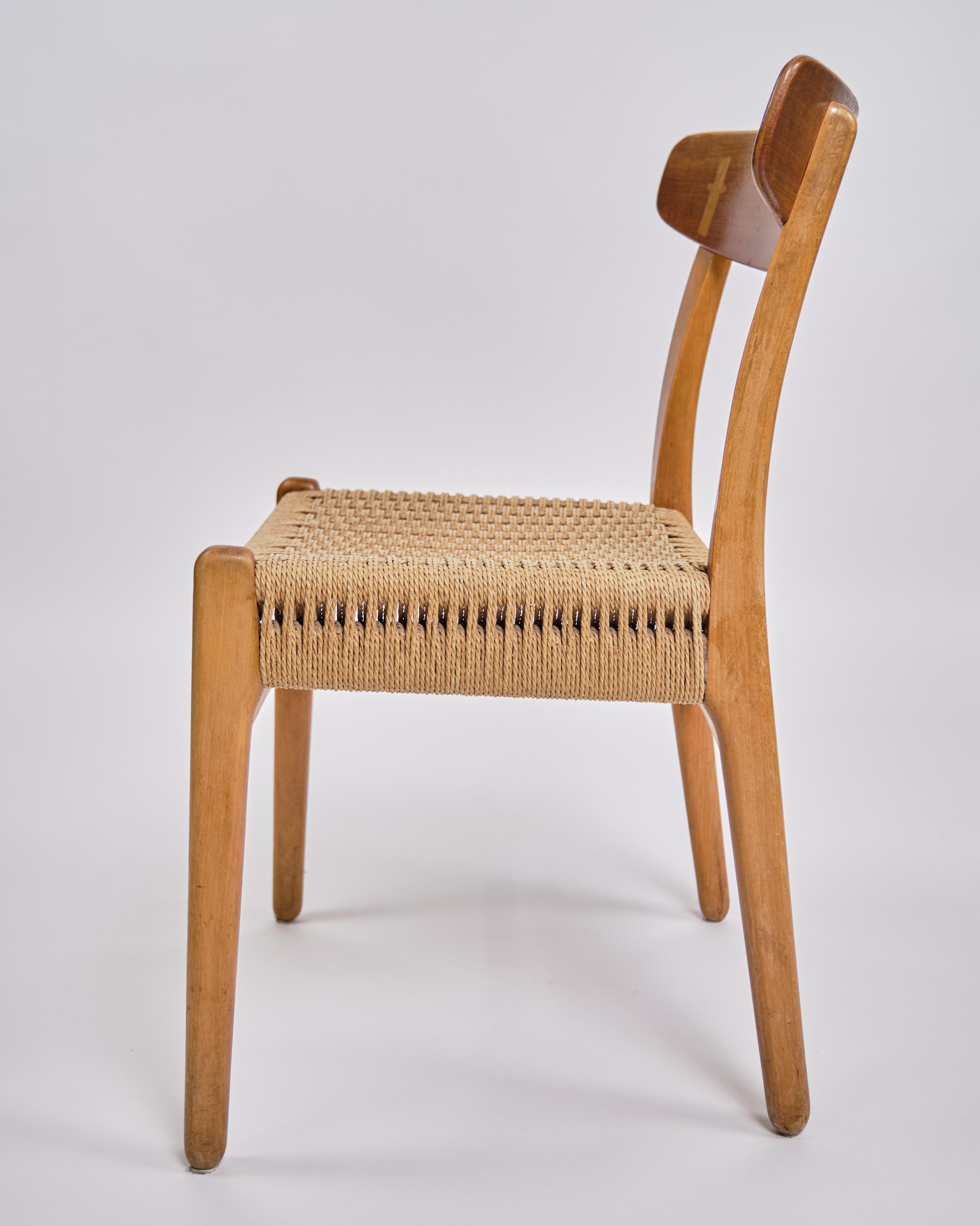 Mid-Century Modern Ensemble de quatre chaises de salle à manger Model No. CH23 en teck par Hans J. Wegner des années 1960