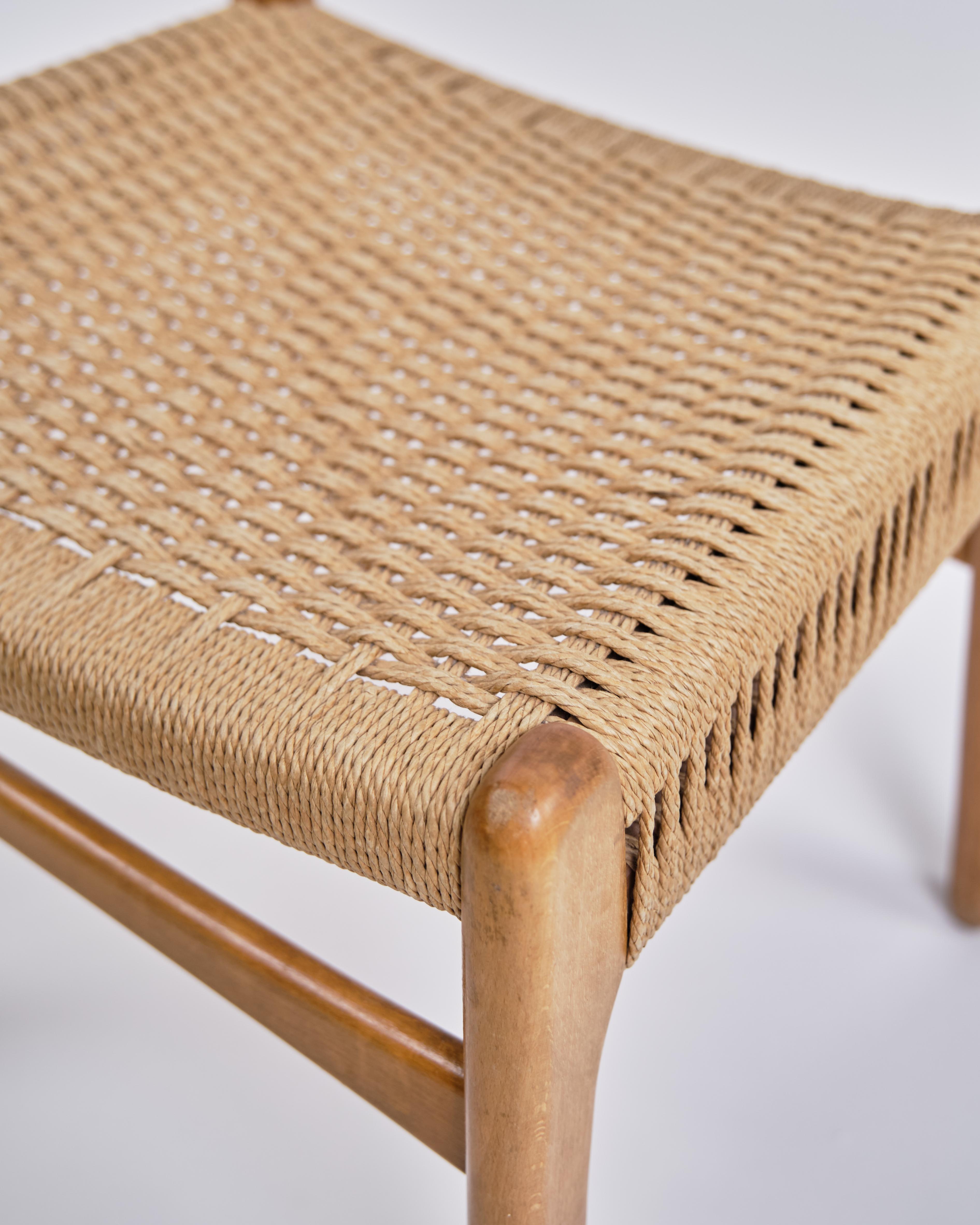 Danois Ensemble de quatre chaises de salle à manger Model No. CH23 en teck par Hans J. Wegner des années 1960