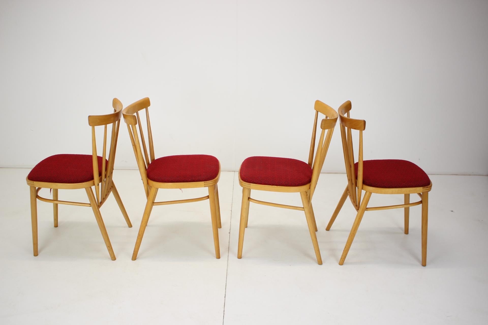 Mid-Century Modern Set of Four Dining Chairs/Tatra Pravenec, 1970's For Sale