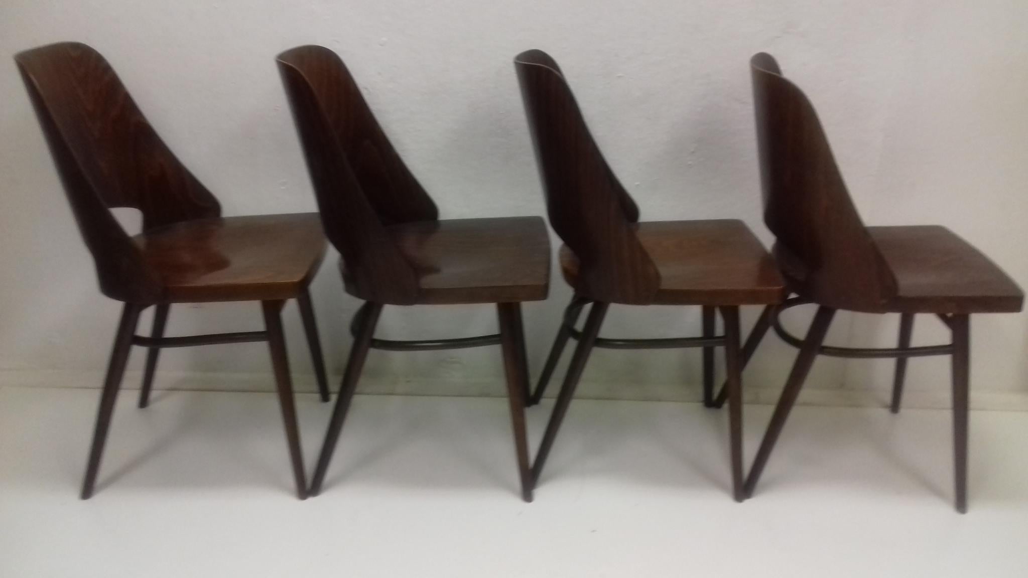 Set of Four Dining Chairs or Thonet, 1960s For Sale 3