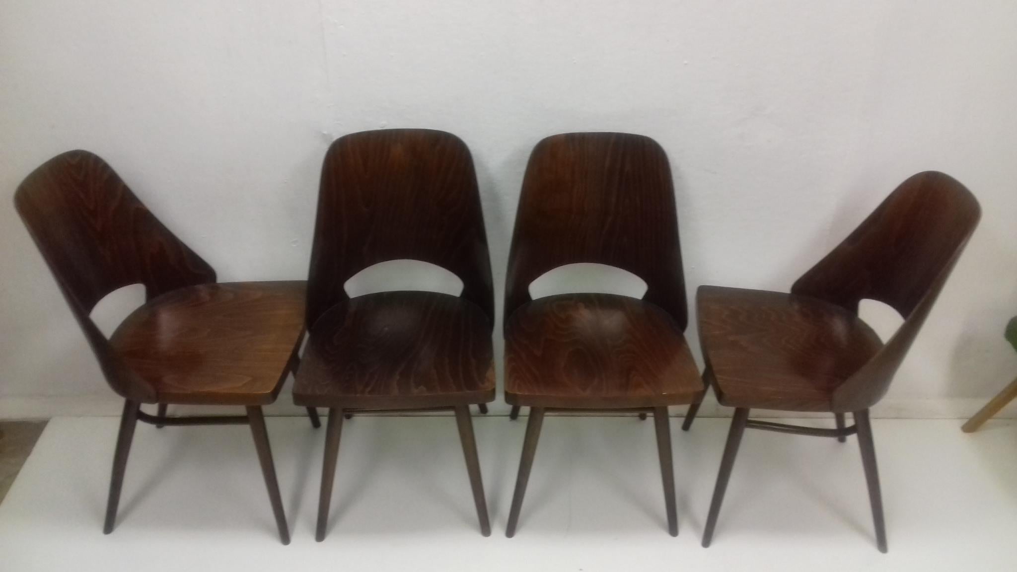 Mid-Century Modern Set of Four Dining Chairs or Thonet, 1960s For Sale