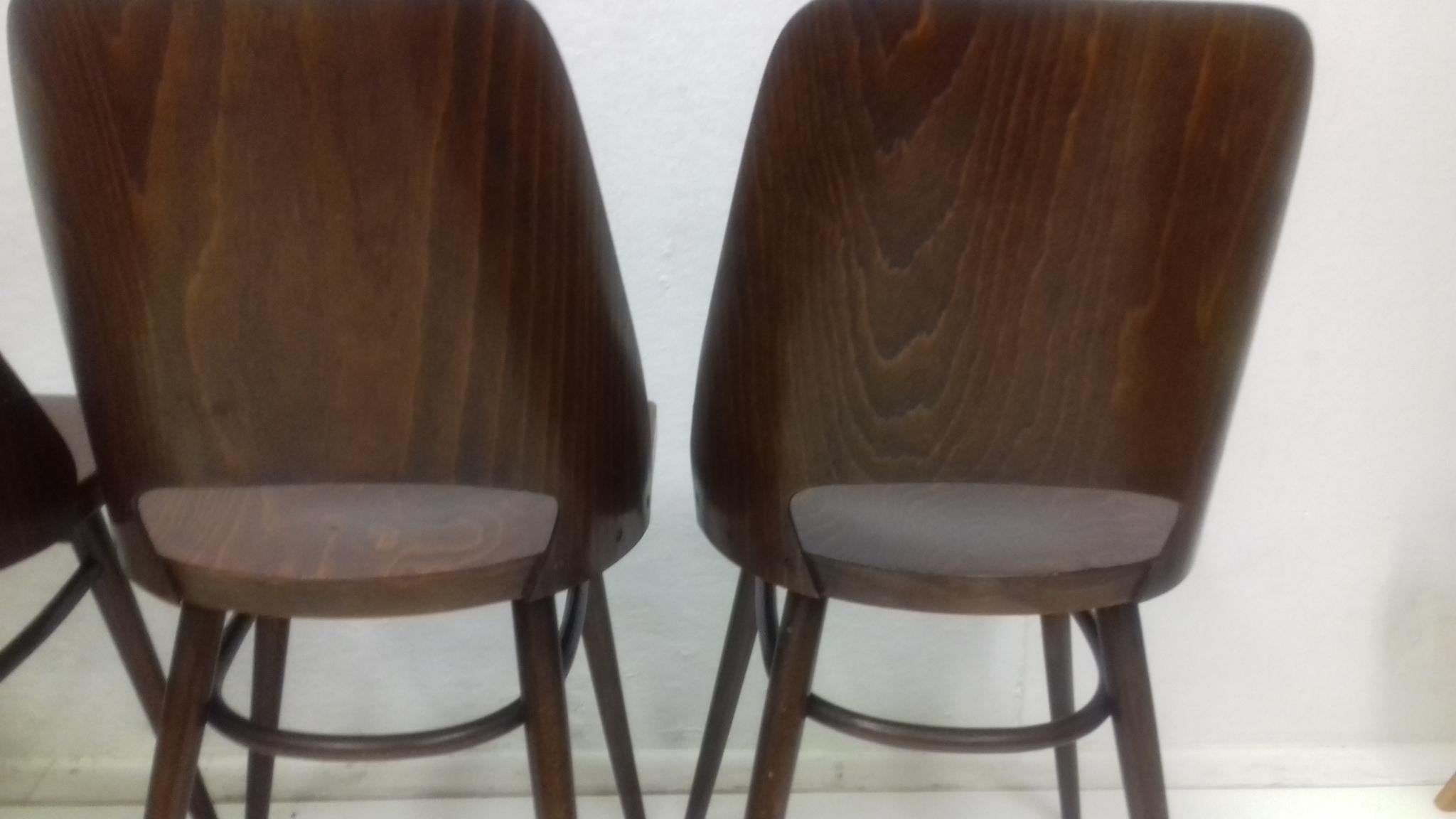Set of Four Dining Chairs or Thonet, 1960s For Sale 1
