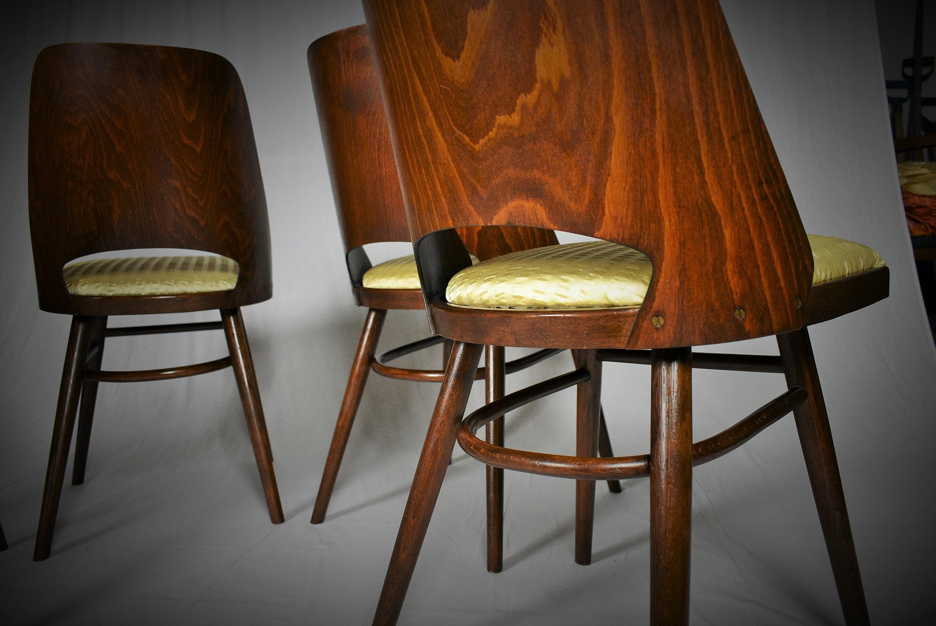 Ensemble de quatre chaises de salle à manger, Ton, conçues par Oswald Haerdtl, années 1950, Expo 58 en vente 11