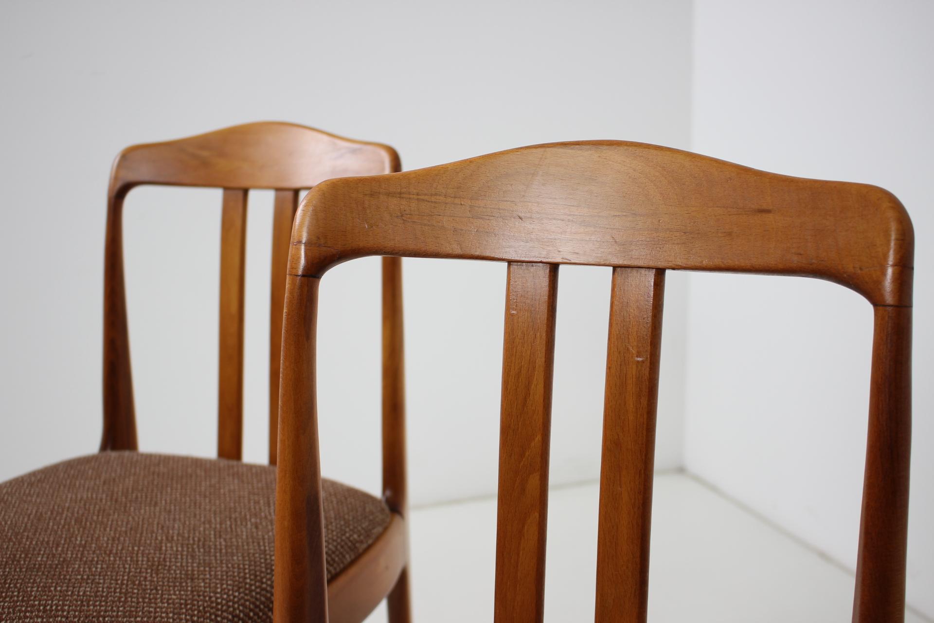 Set of Four Dining Chairs, 1960s For Sale 1