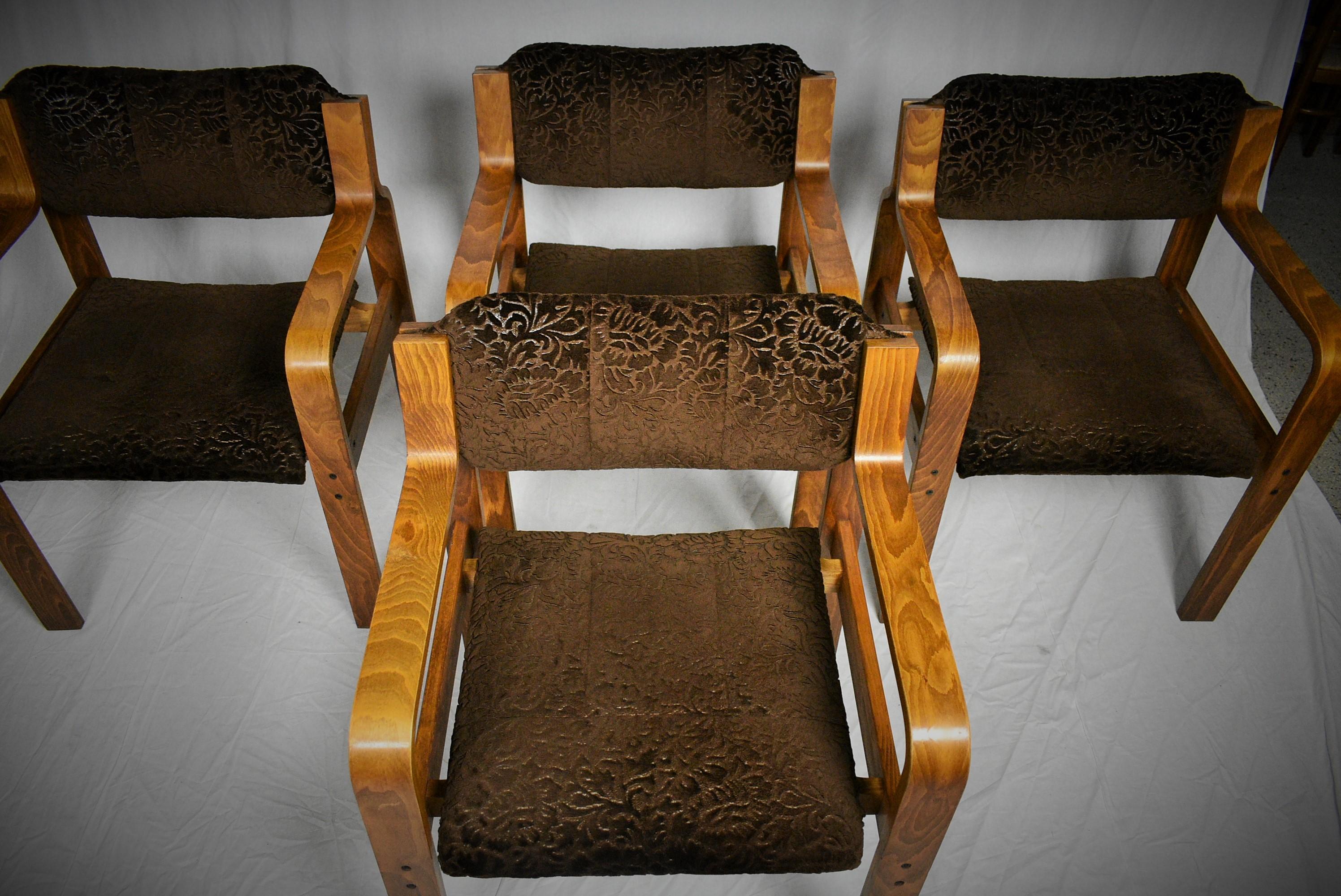 Set of Four Dining / Office Chairs by Ludvik Volak, 1960s In Good Condition For Sale In Praha, CZ