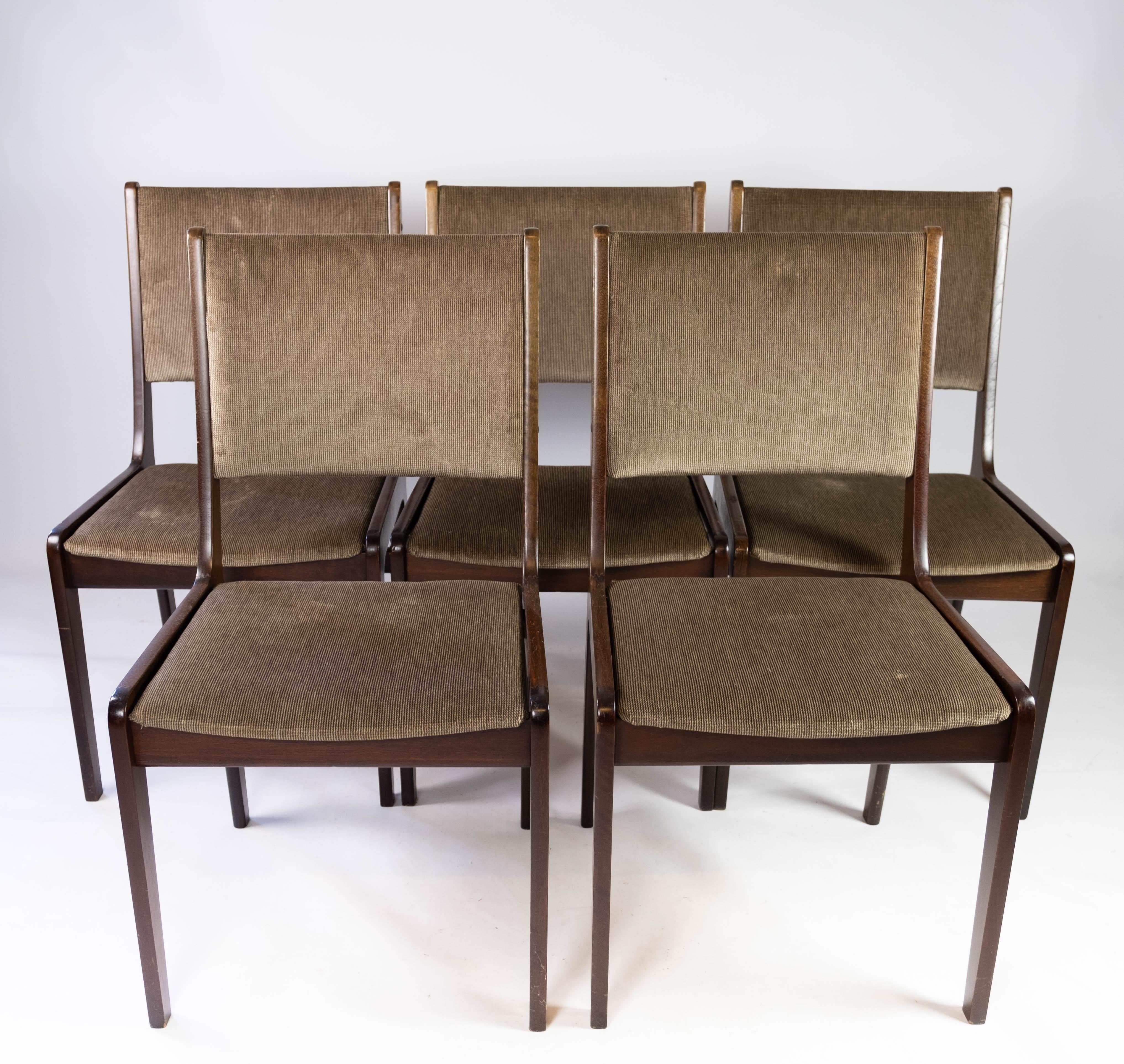 Set of Four Dining Room Chairs in Dark Wood of Danish Design by Faarstrup, 1960s In Good Condition For Sale In Lejre, DK