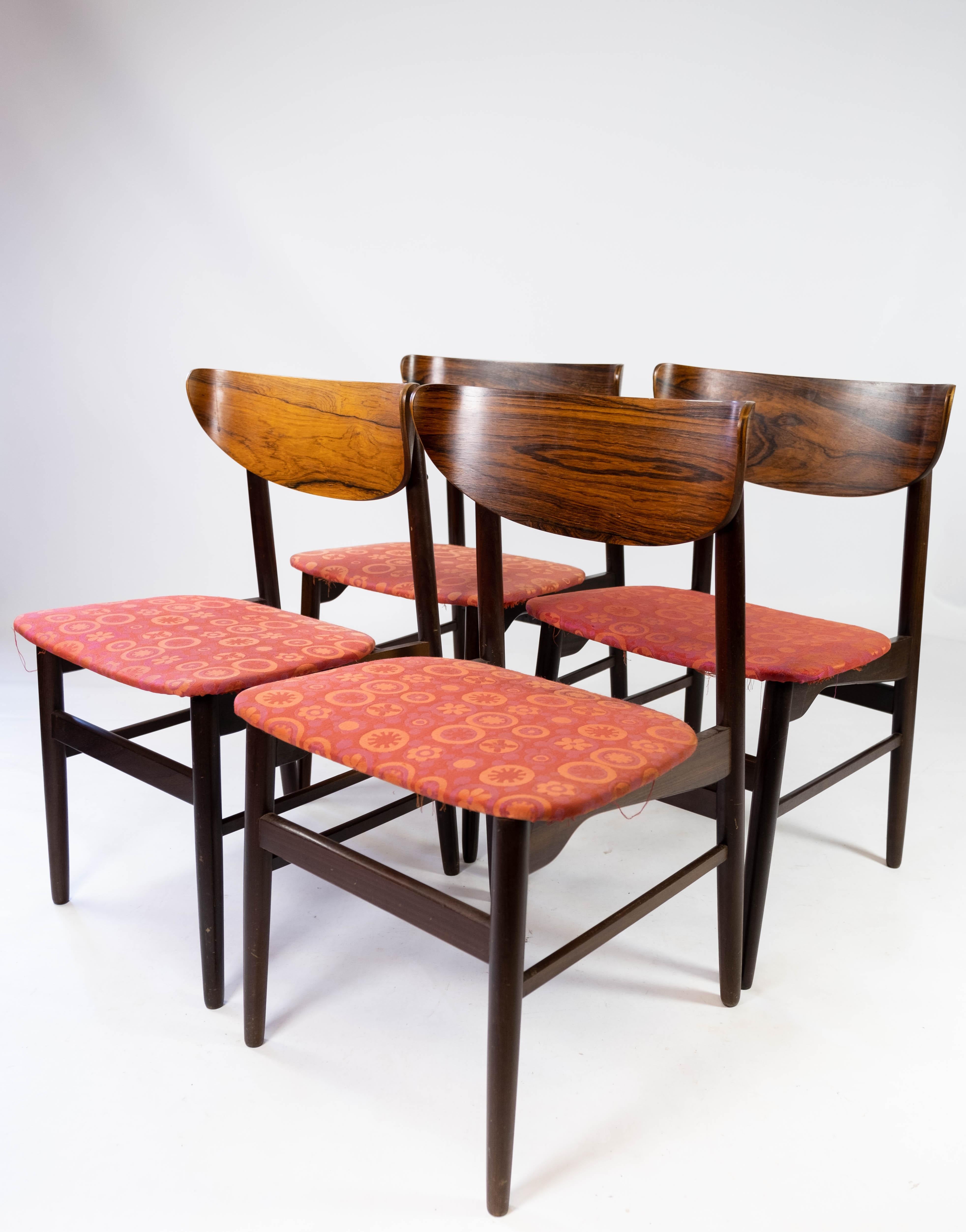 Scandinavian Modern Set of Four Dining Room Chairs in Rosewood, of Danish Design, 1960s For Sale