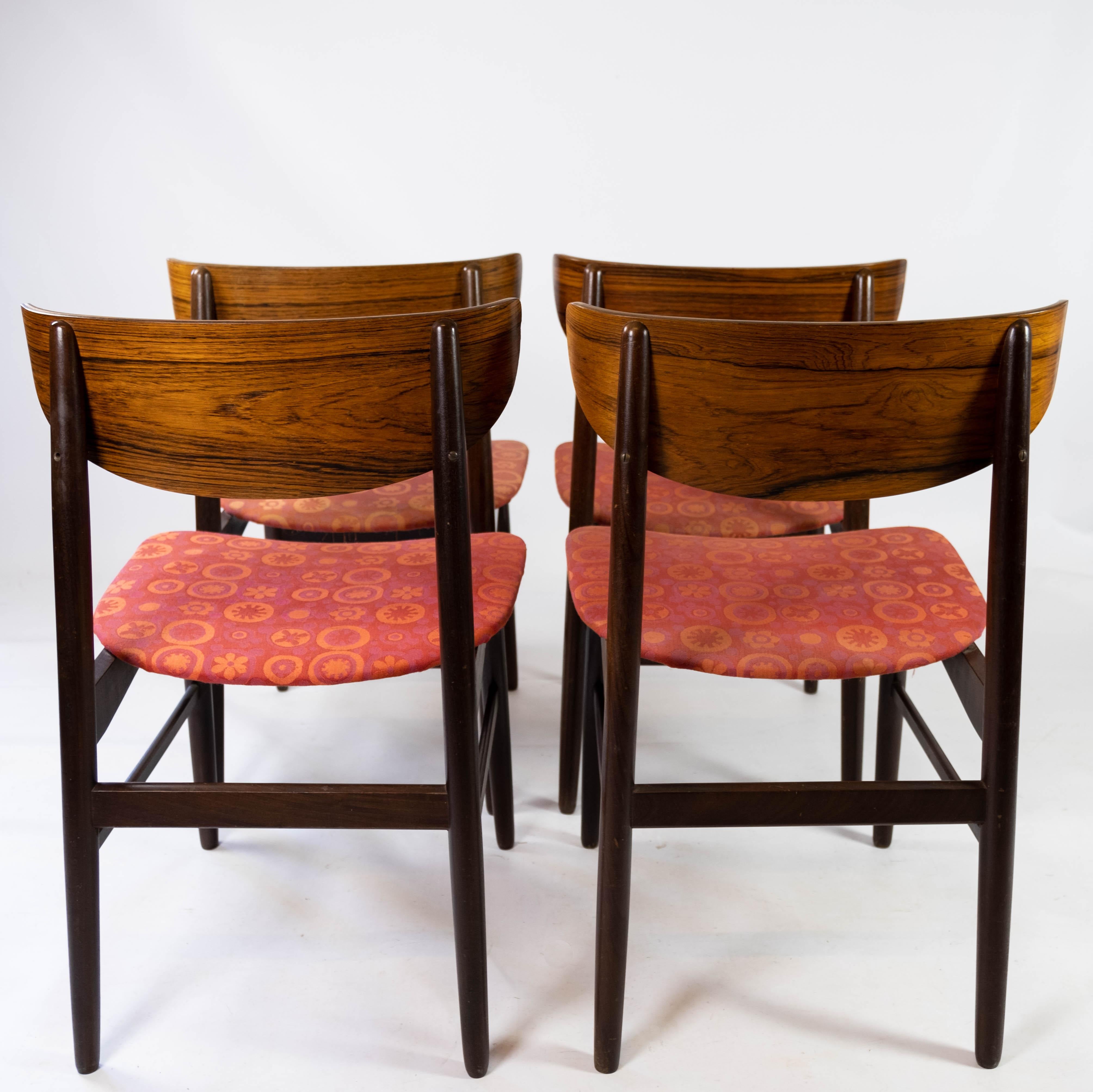 Set of Four Dining Room Chairs in Rosewood, of Danish Design, 1960s For Sale 1