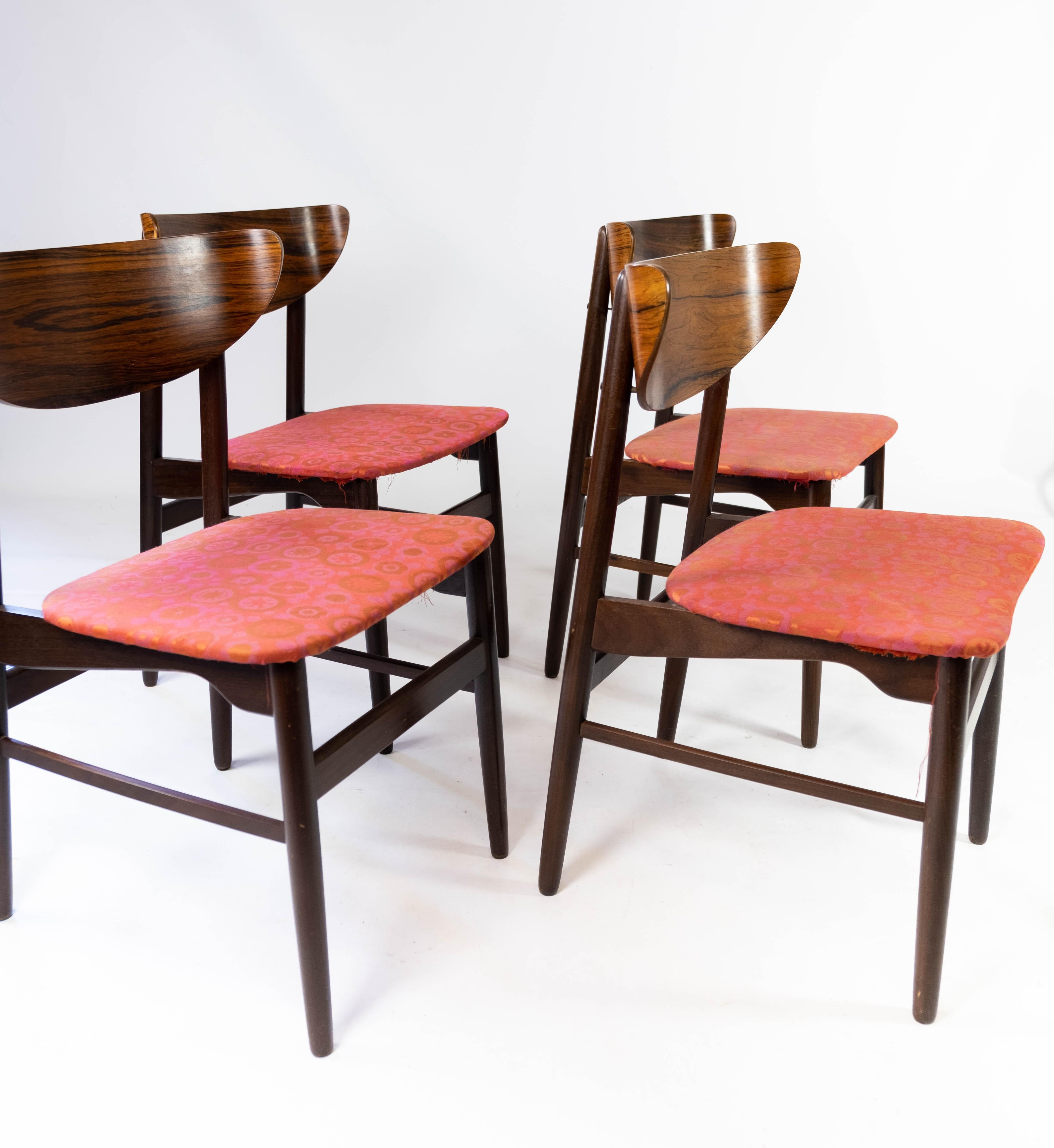 Set of Four Dining Room Chairs in Rosewood, of Danish Design, 1960s For Sale 3