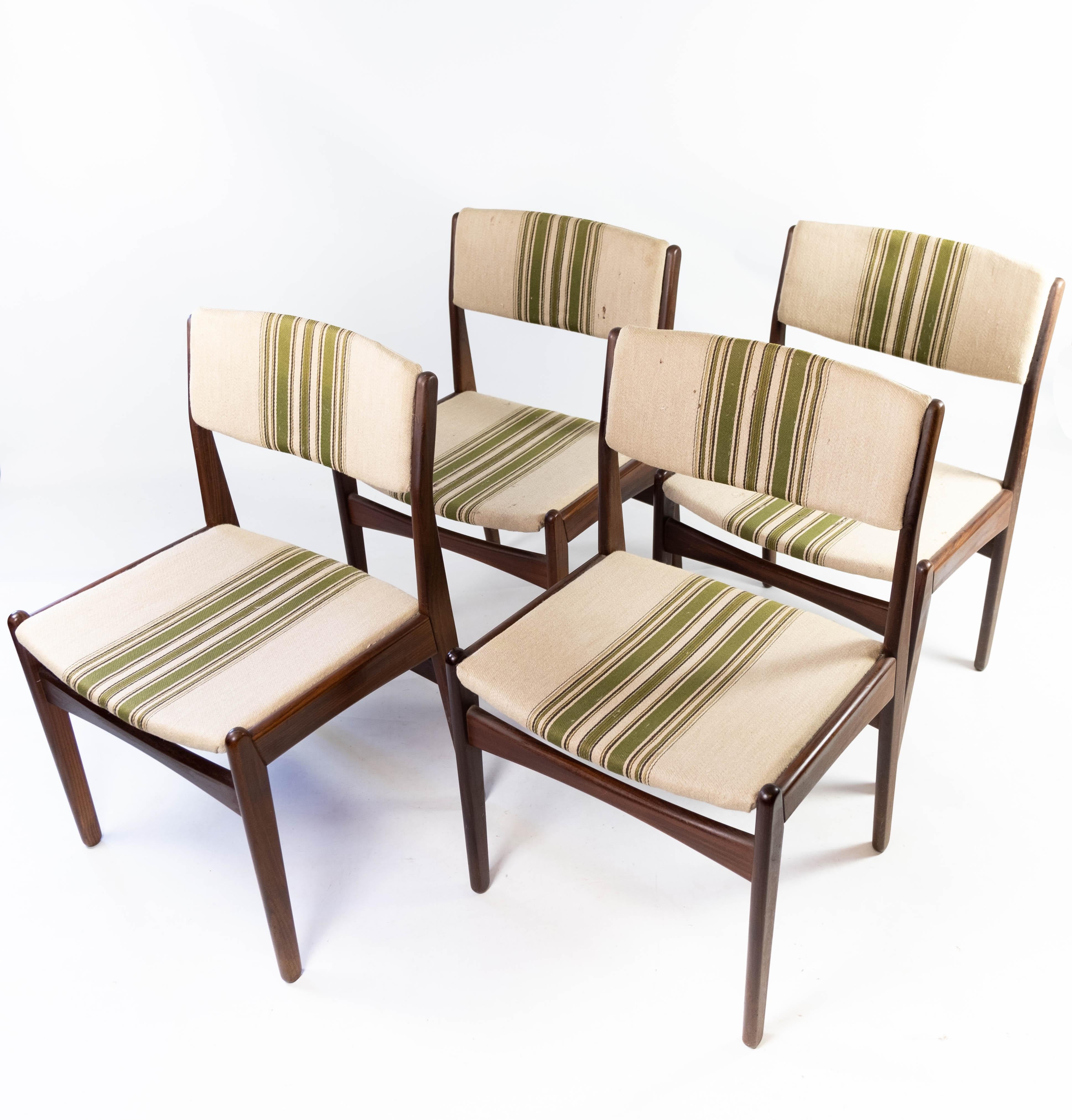 Set of Four Dining Room Chairs in Teak by Erik Buch, 1960 In Good Condition In Lejre, DK