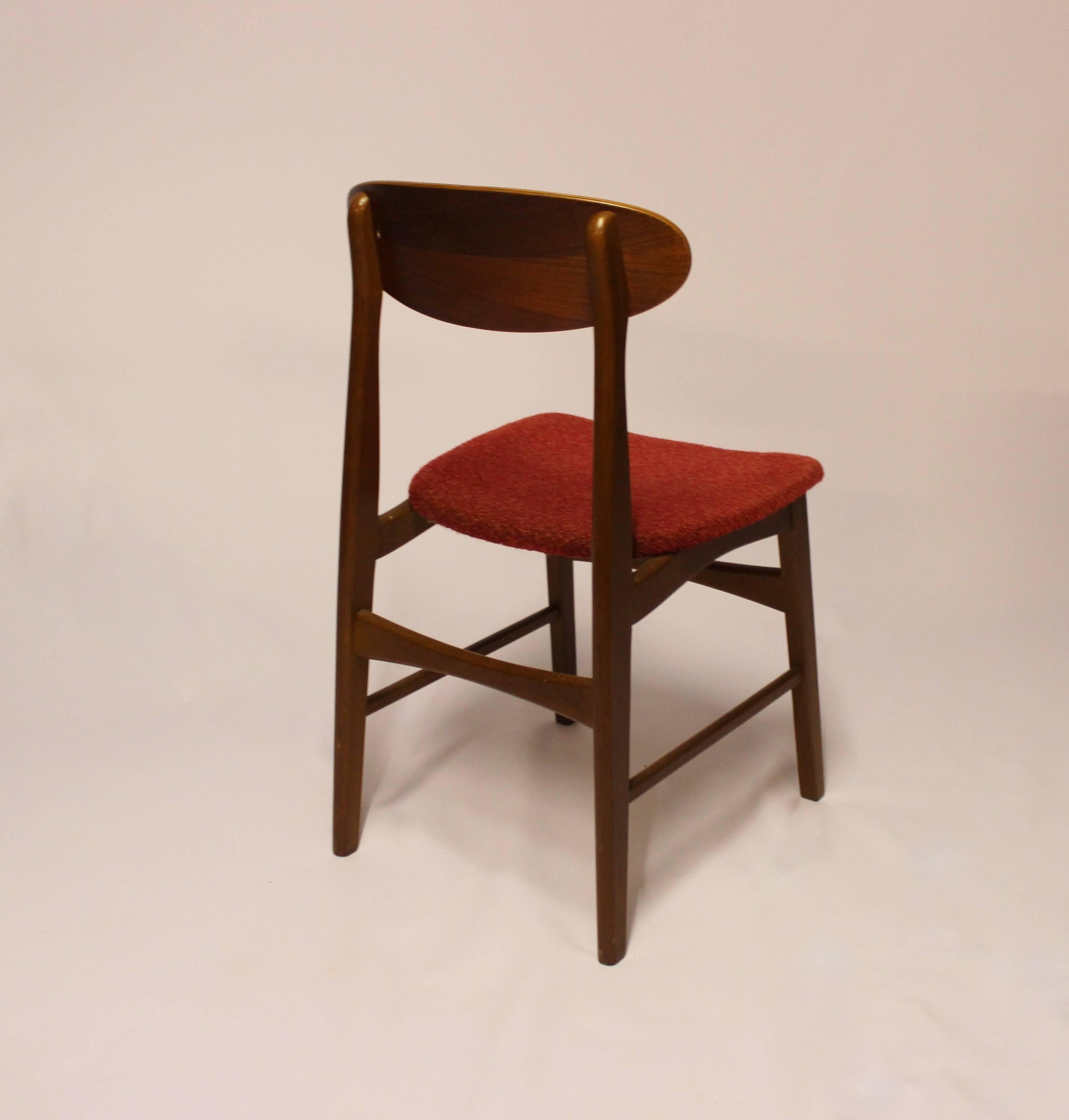 Set of Four Dining Room Chairs in Teak, of Danish Design, 1960s In Good Condition In Lejre, DK