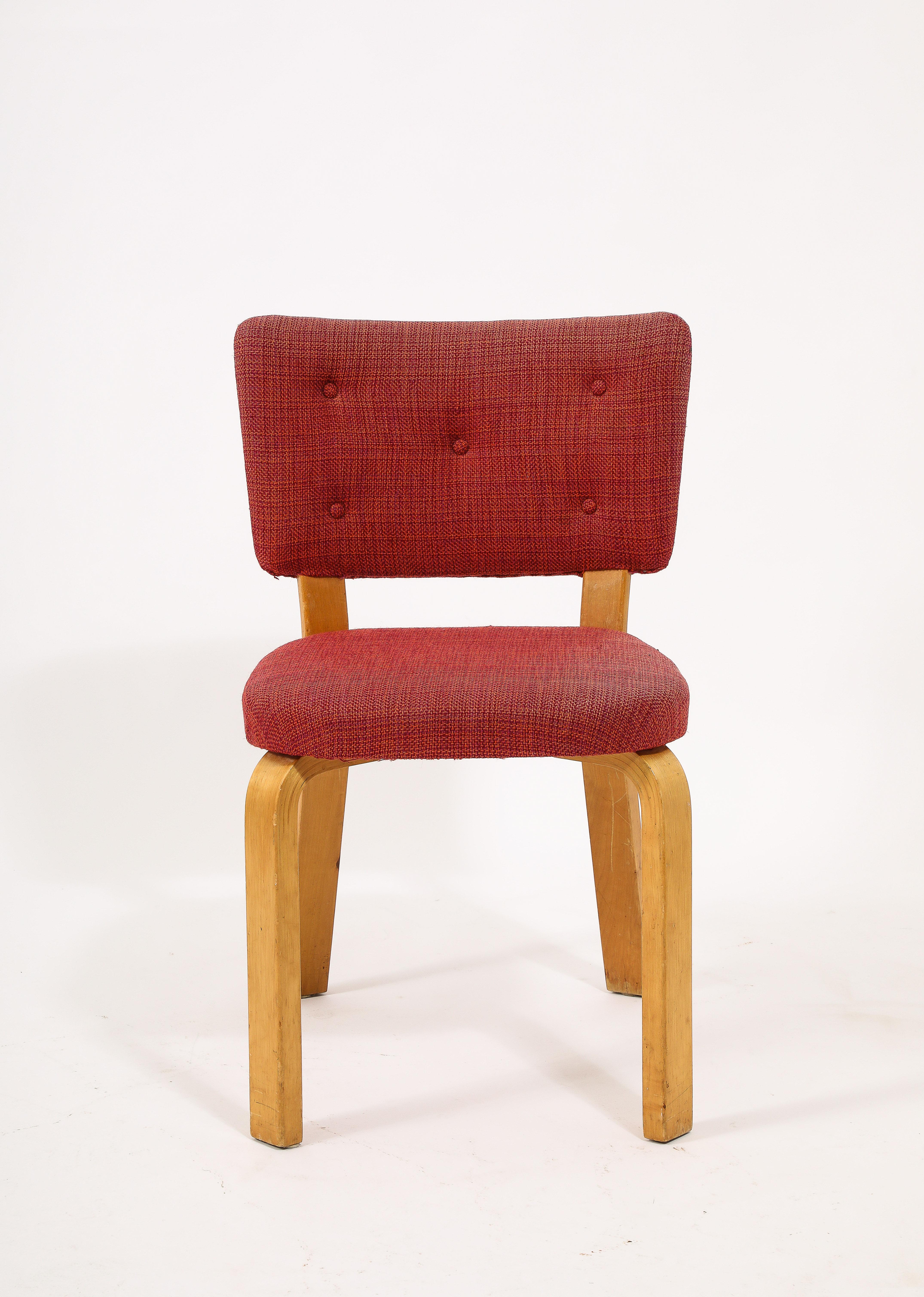 Satz von vier Esszimmerstühlen von Alvar Aalto für Artek, Finnland 1940er Jahre (Moderne der Mitte des Jahrhunderts) im Angebot