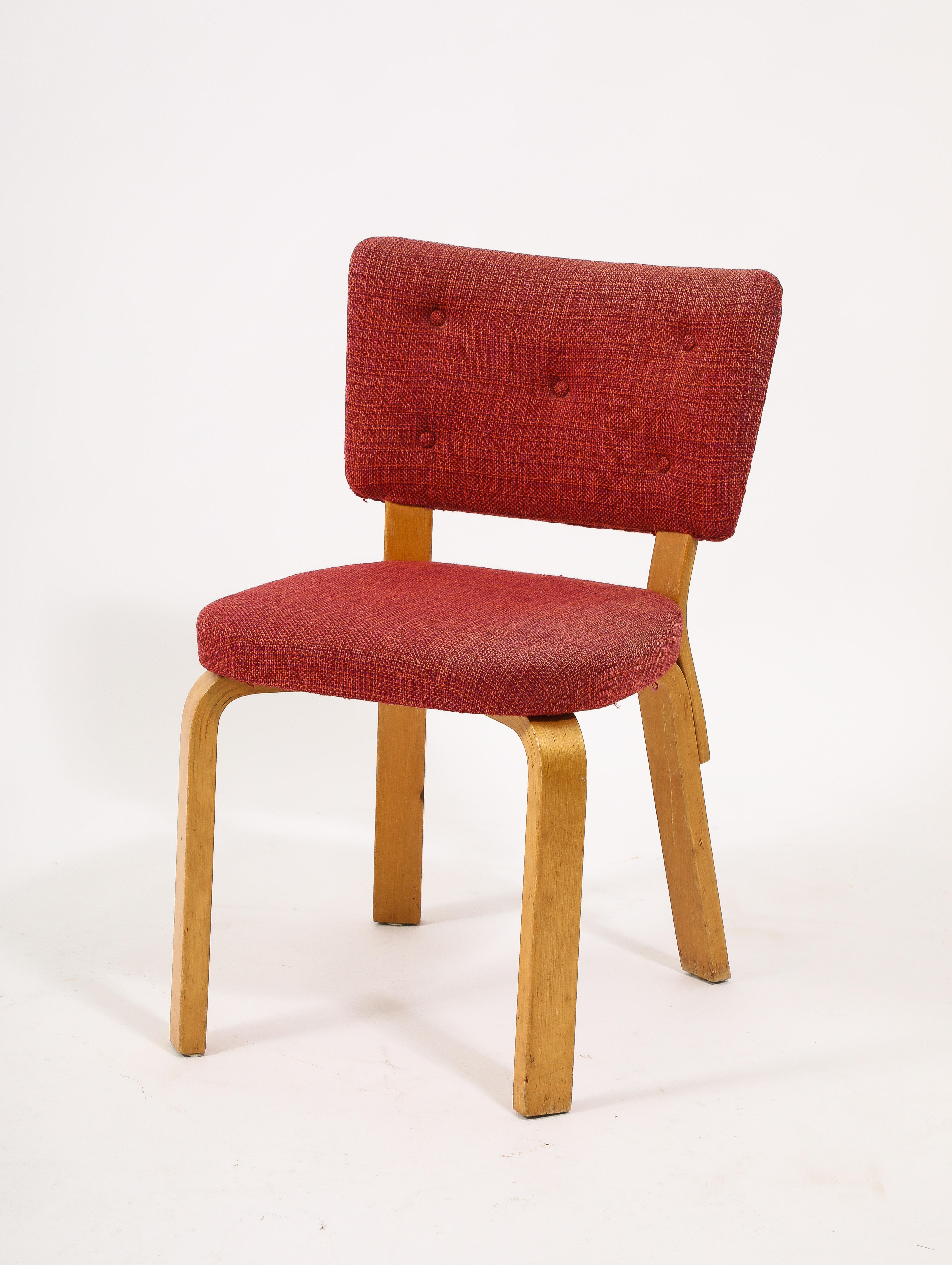 Satz von vier Esszimmerstühlen von Alvar Aalto für Artek, Finnland 1940er Jahre (Finnisch) im Angebot