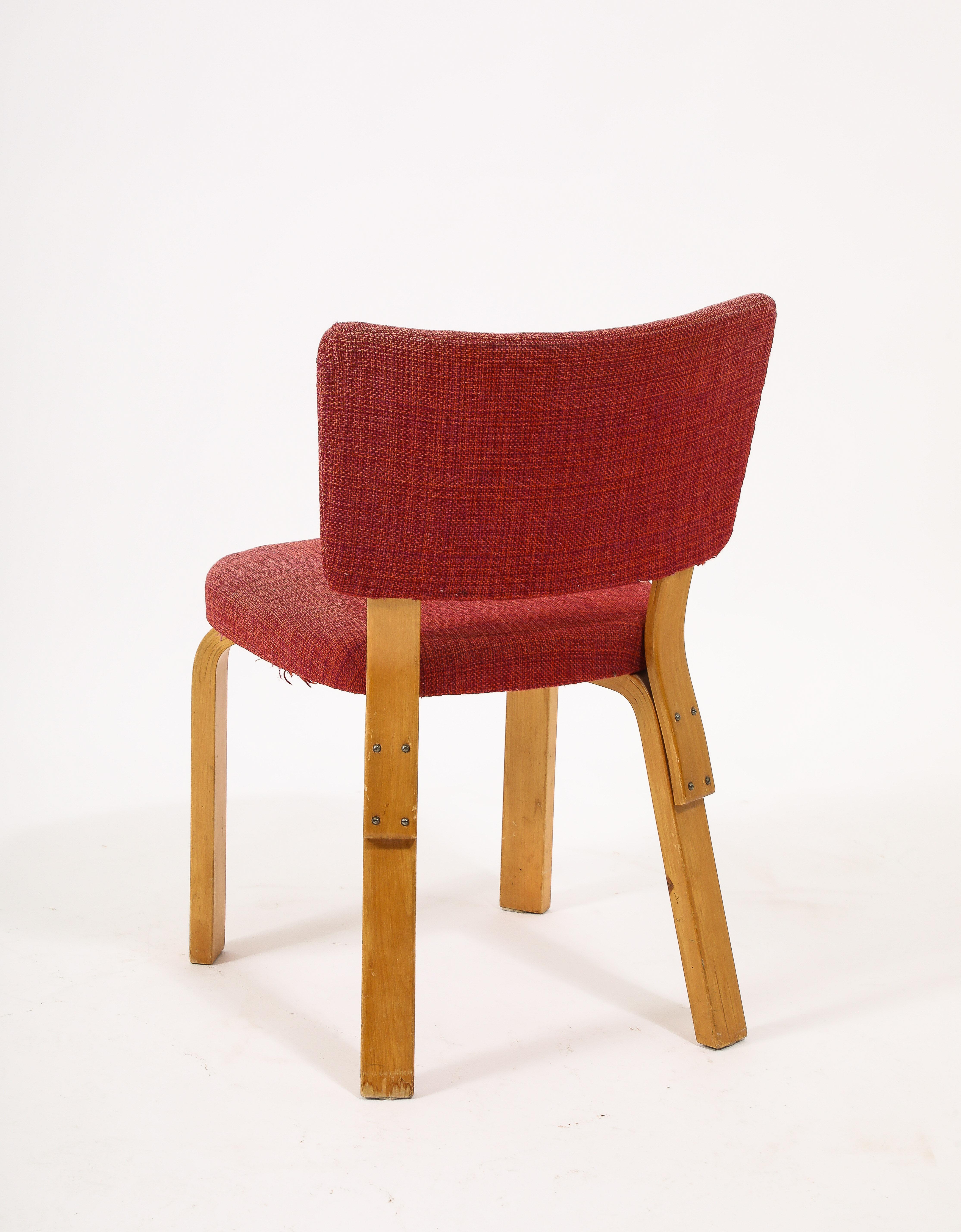 Satz von vier Esszimmerstühlen von Alvar Aalto für Artek, Finnland 1940er Jahre (20. Jahrhundert) im Angebot