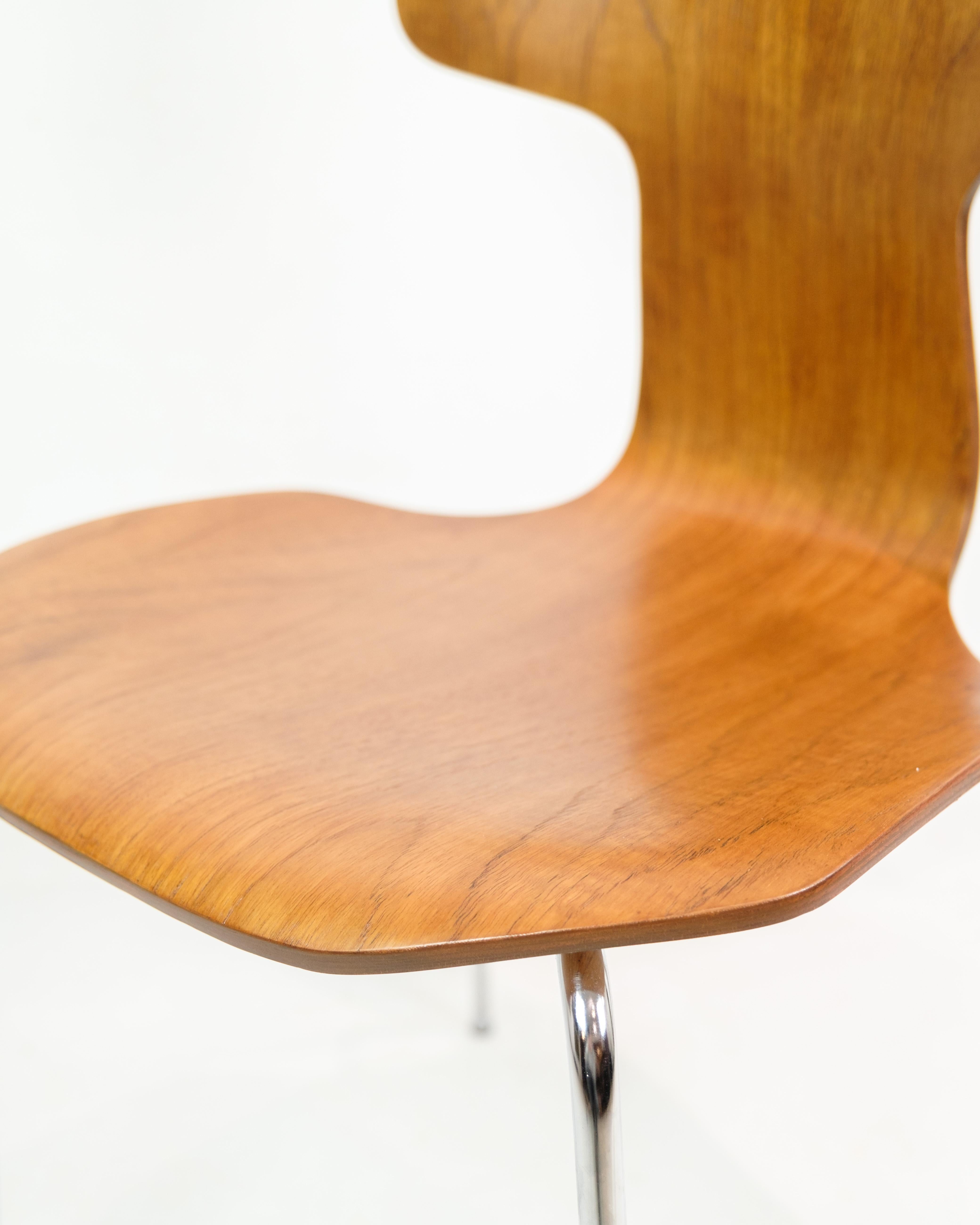 Set of four dining T chairs In Teak, Designed By Arne Jacobsen From 1960s For Sale 3