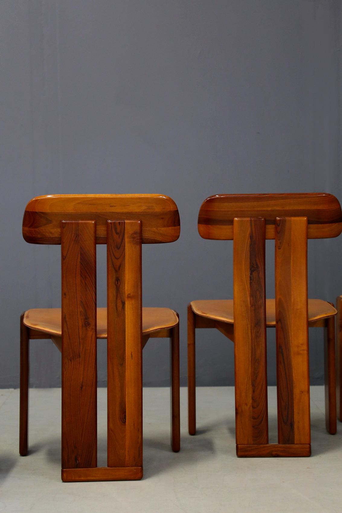 Italian Set of Four Dinning Chair by Sapporo for Mobil Girgi in Wood and Leather, 1970