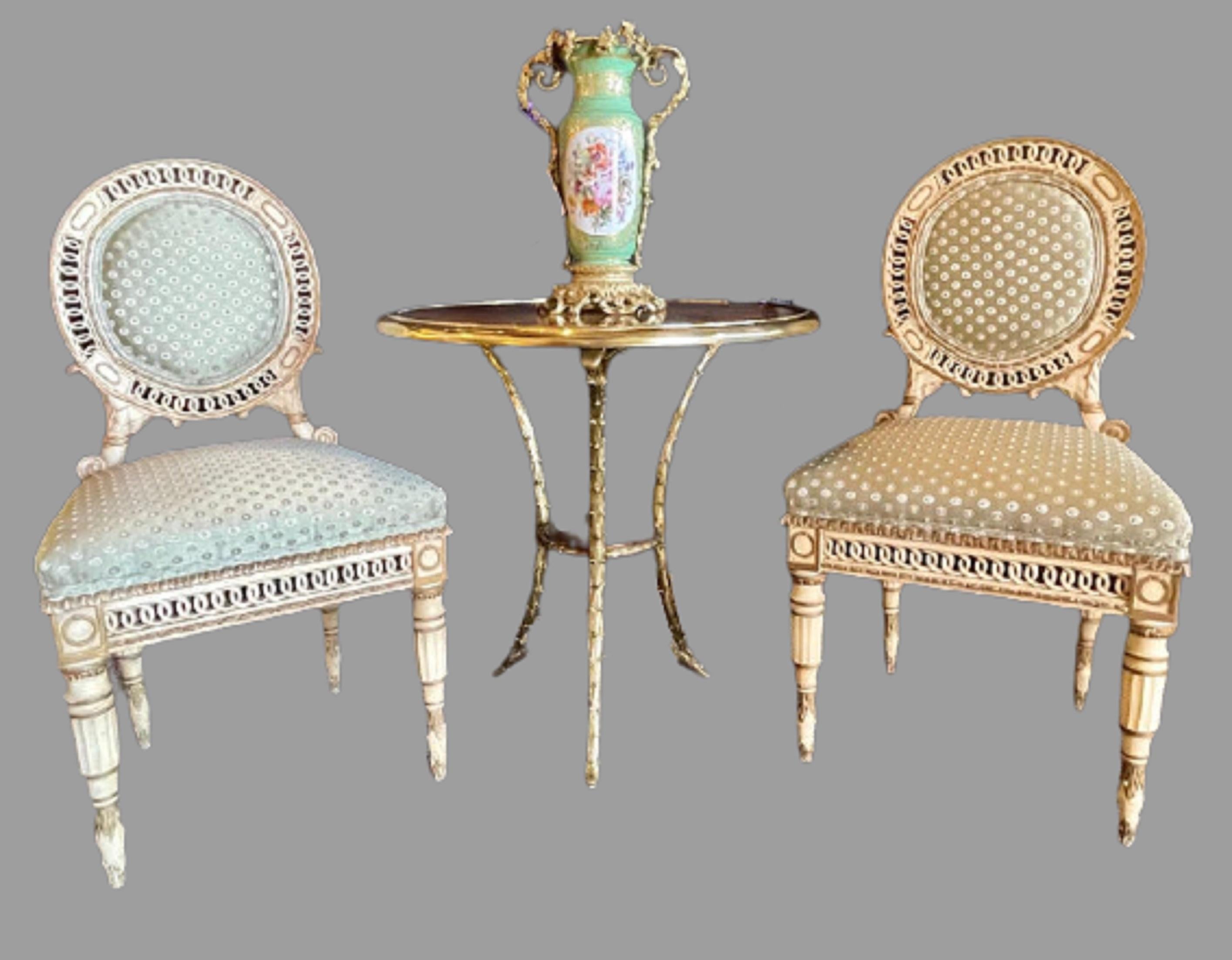 Set of Four Directoire Style Antique Side Chairs, New Scalamandre Fabric, 1930s In Good Condition For Sale In Stamford, CT