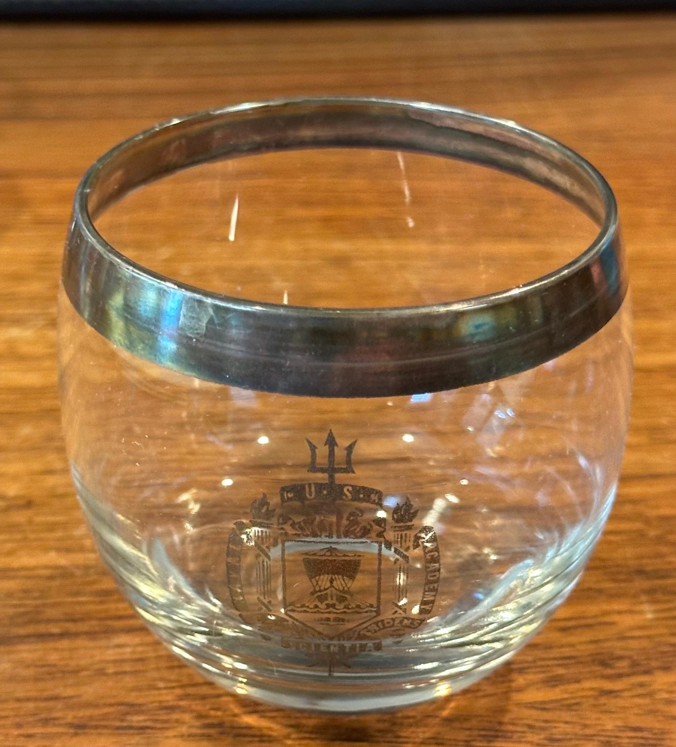 Set of Four Dorothy Thorpe Silver Band Roly Poly Glasses with Naval Academy Seal For Sale 4