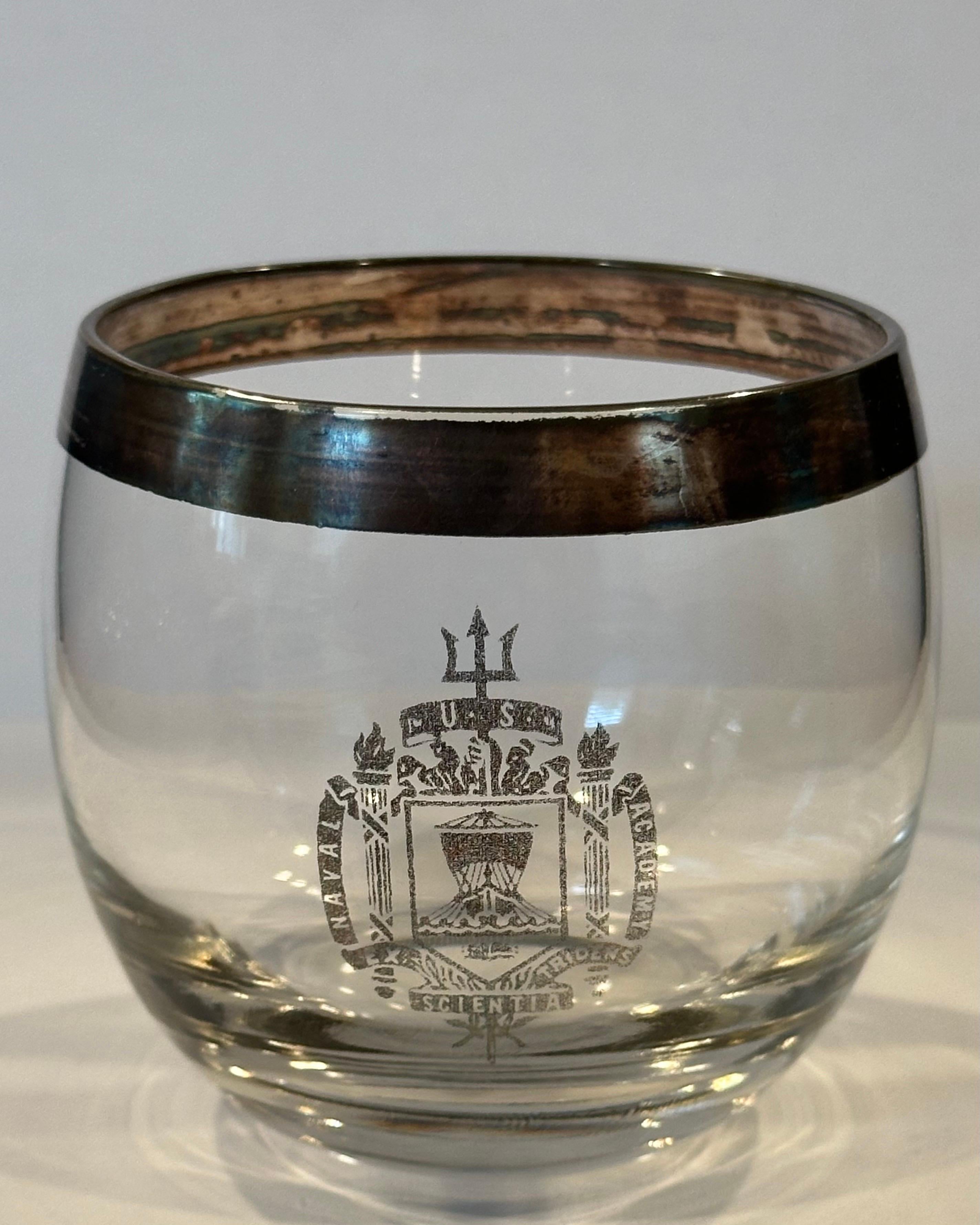 Set of Four Dorothy Thorpe Silver Band Roly Poly Glasses with Naval Academy Seal In Good Condition For Sale In San Diego, CA