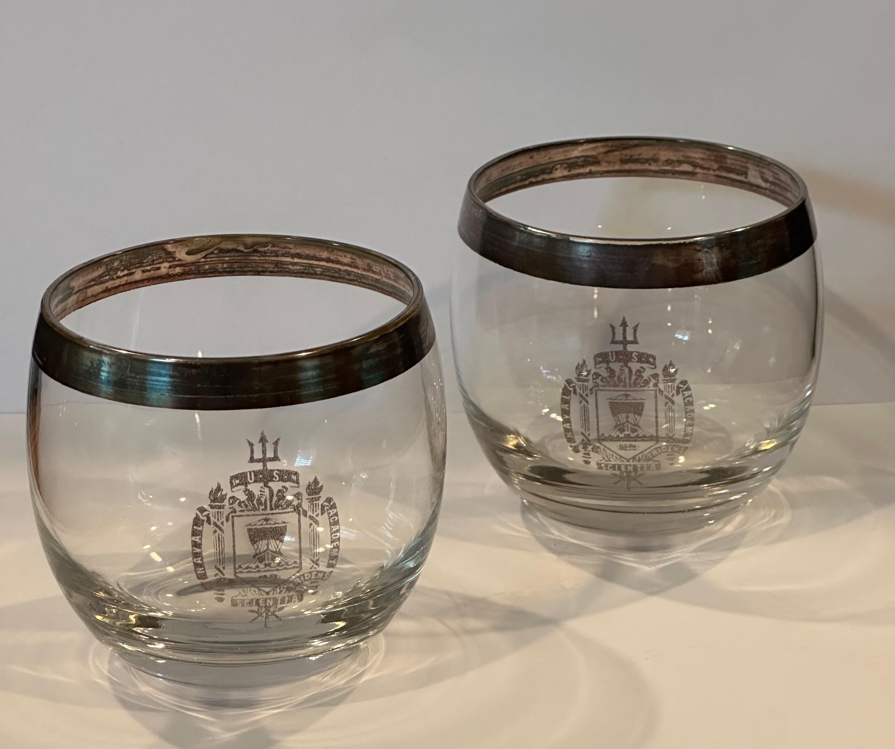 Set of Four Dorothy Thorpe Silver Band Roly Poly Glasses with Naval Academy Seal For Sale 2