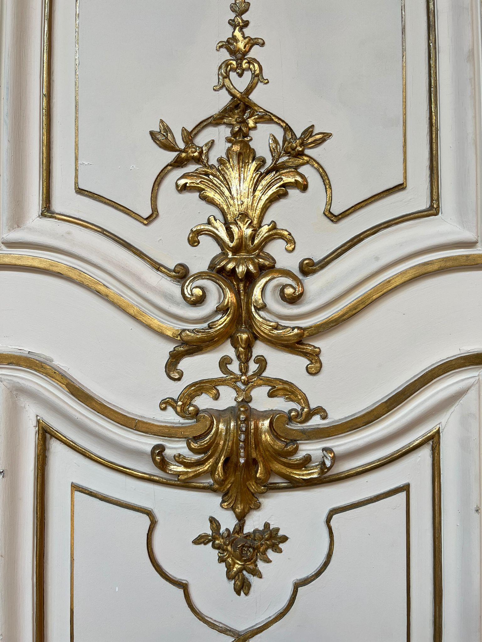 Set of Four Double Louis XVI Style Doors, Early 20th Century For Sale 6