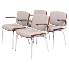 Set Of Four Duba Conference Chairs In Rosewood
Light Grey Fabric From 1960s Set Of Four Duba Conference Chairs In Rosewood
Light Grey Fabric From 1960s