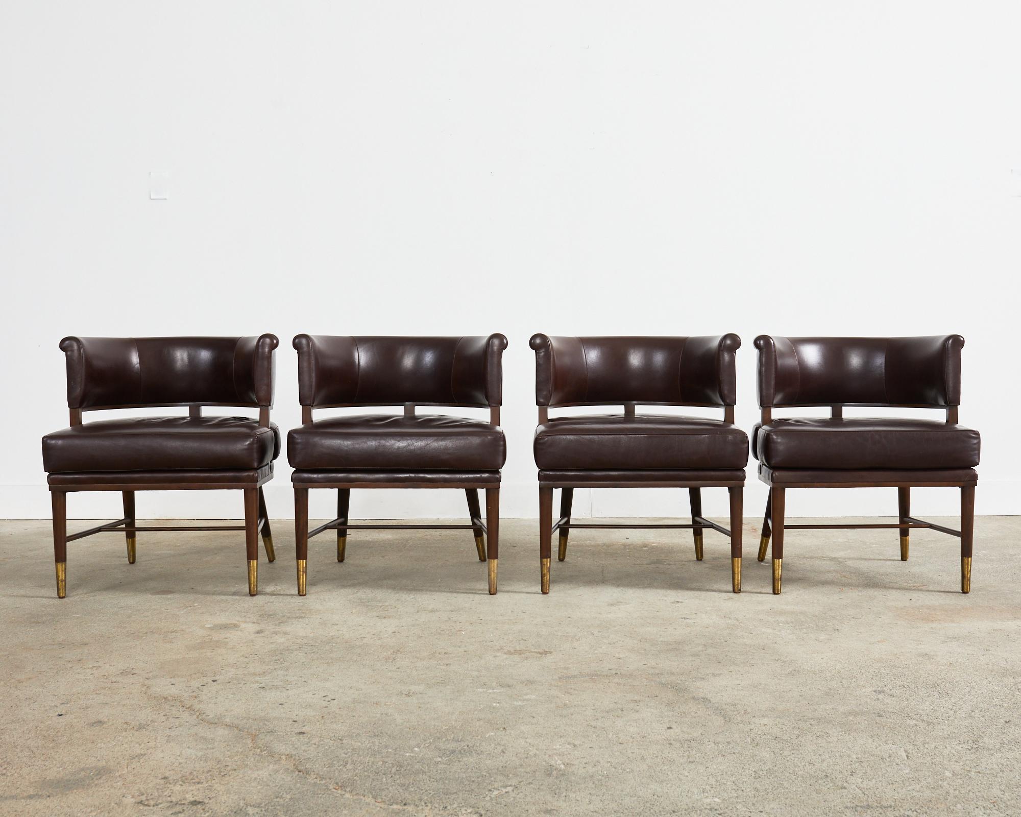 Satz von vier Dunbar Style Leder Barrel Back Lounge Chairs (Moderne der Mitte des Jahrhunderts)