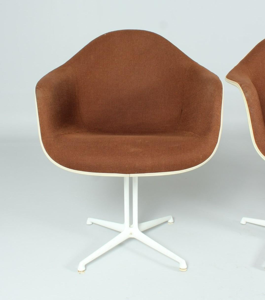 Metal Set of four Eames Chairs, original Mid Century, Herman Miller