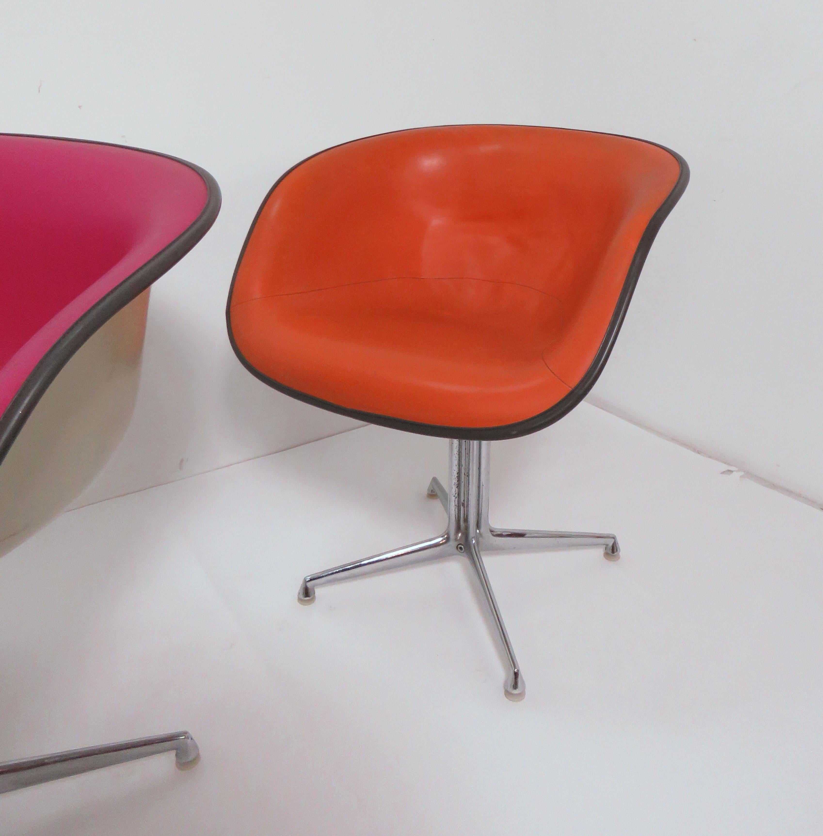 Set of Four Eames for Herman Miller La Fonda Armchairs, circa 1960s In Good Condition In Peabody, MA