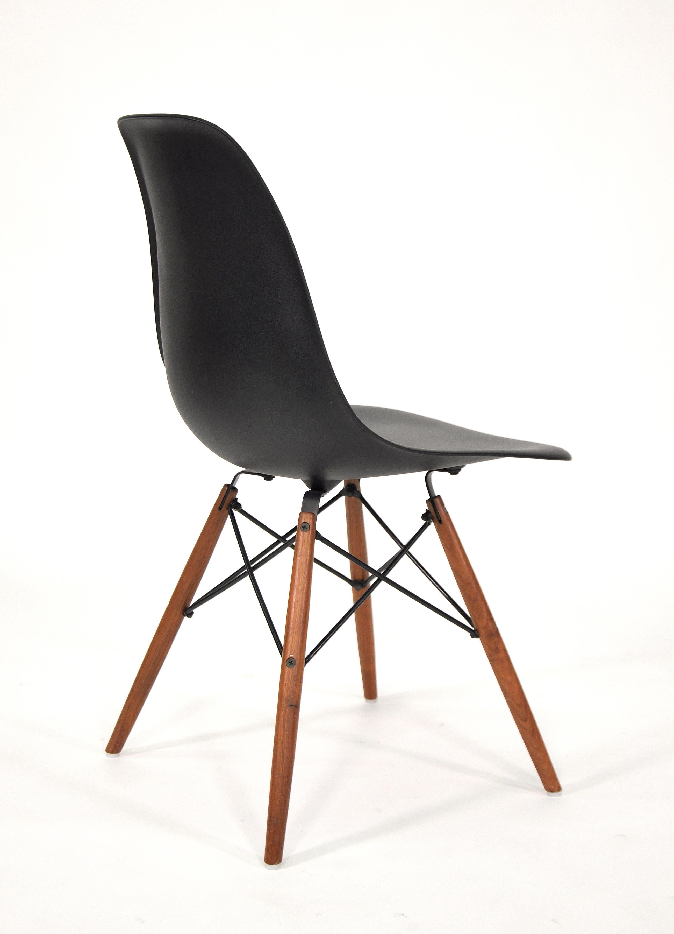 Four Eames Herman Miller Black DSW Dining Chairs 3