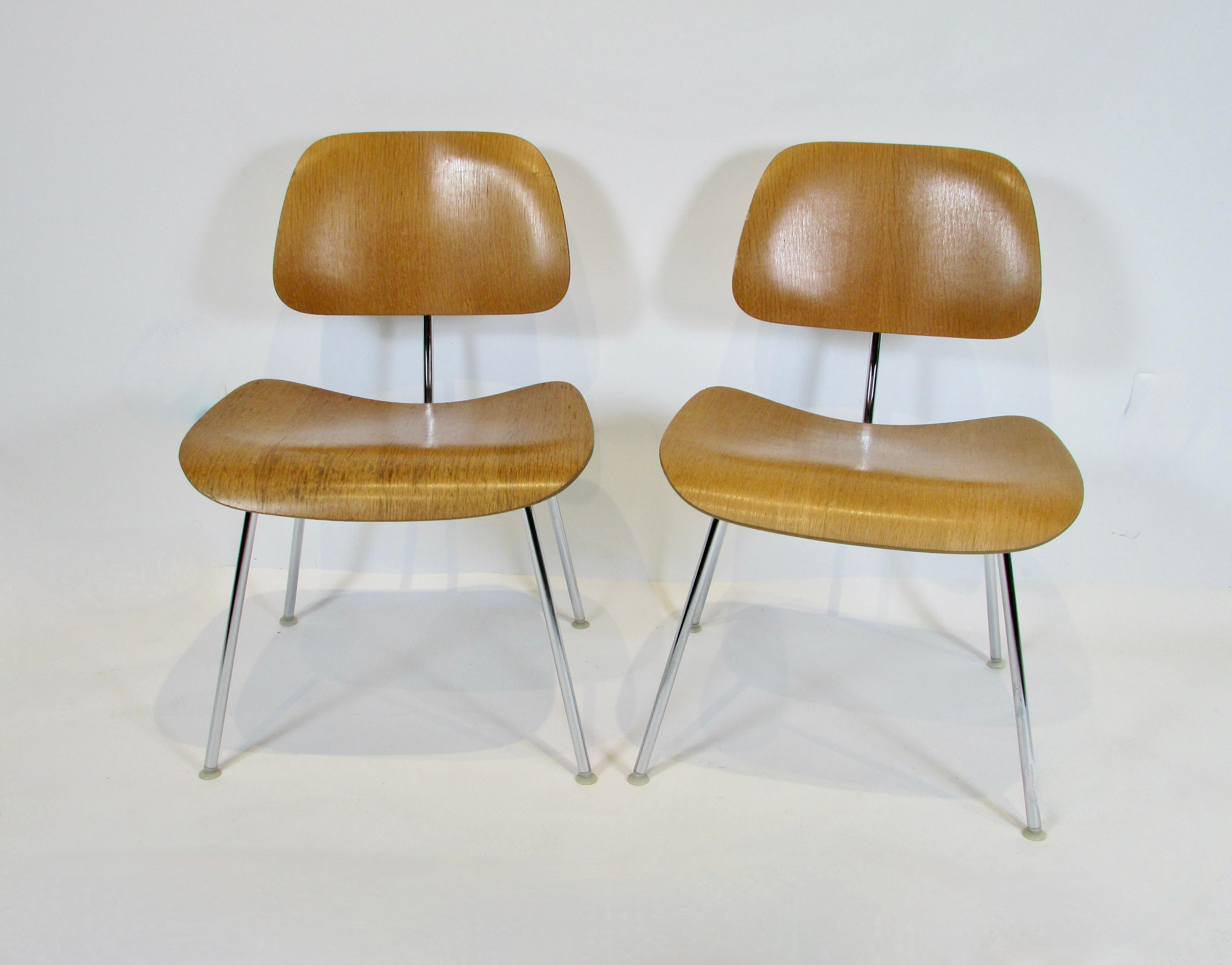 Set of Four Eames Herman Miller Chrome Frame Calico Ash DCM chairs  For Sale 4