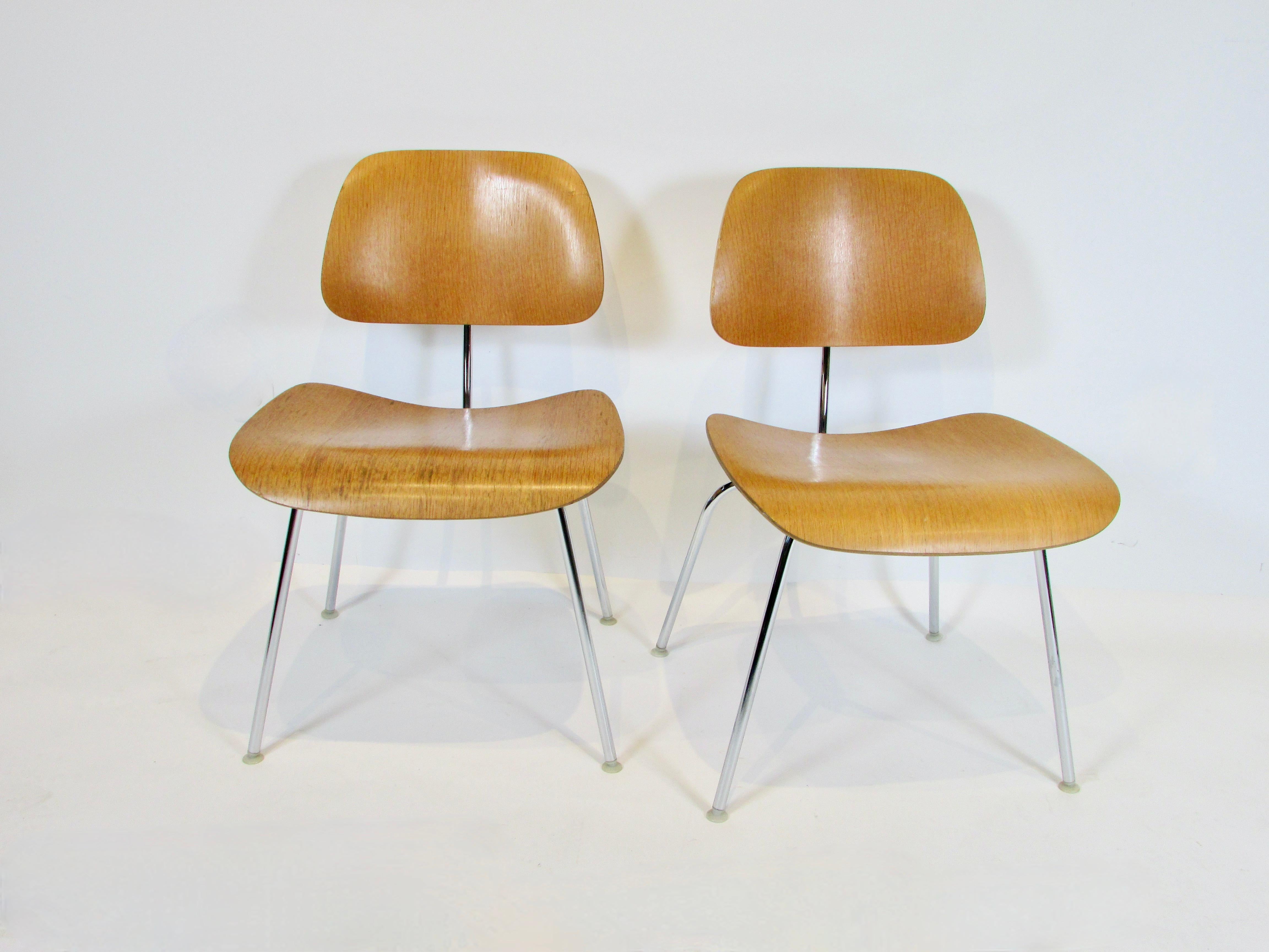 Set of Four Eames Herman Miller Chrome Frame Calico Ash DCM chairs  For Sale 5