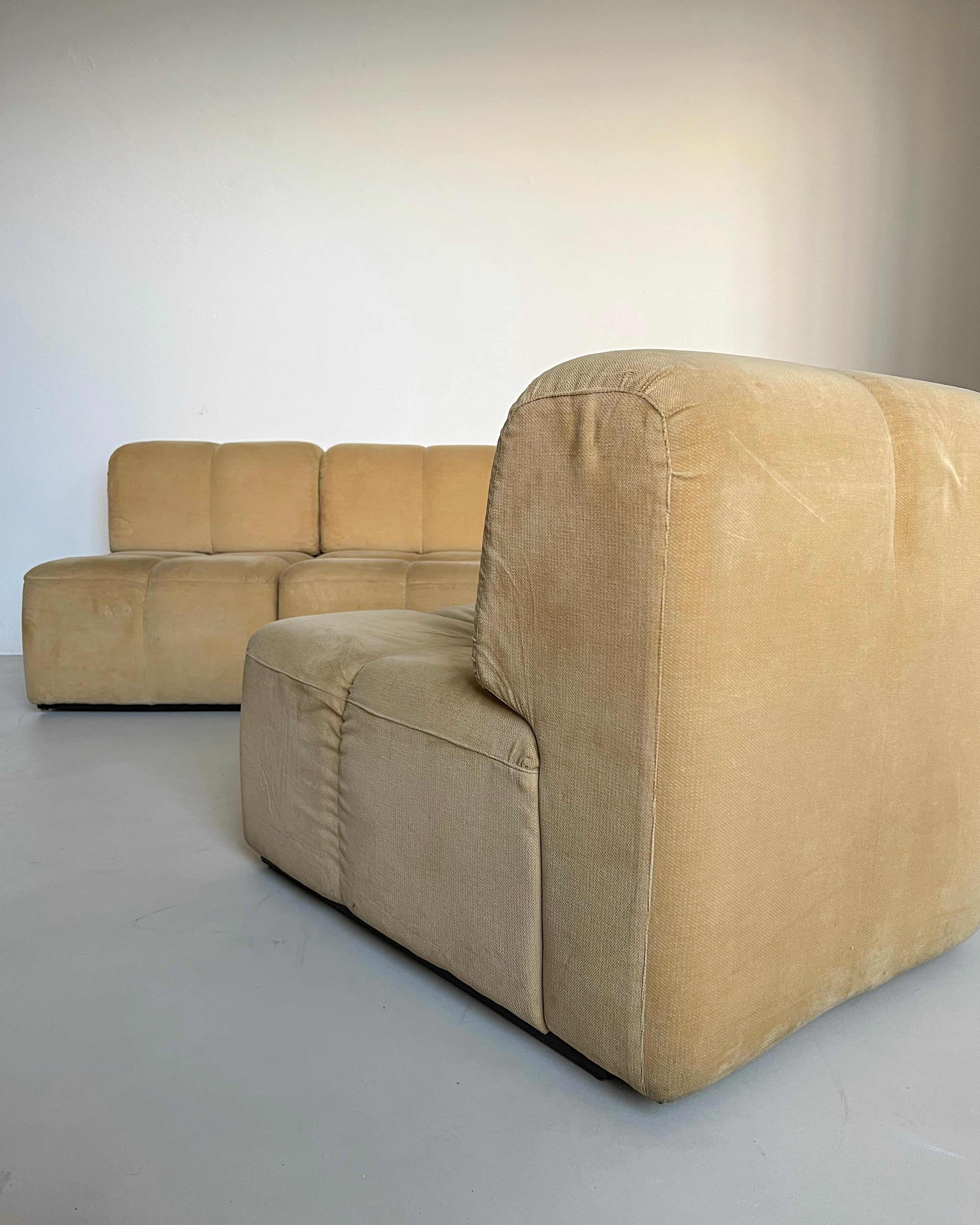 Set of Four Early 1970s Modular Sofa Elements, Italian Mid Century, Sand Velvet 2