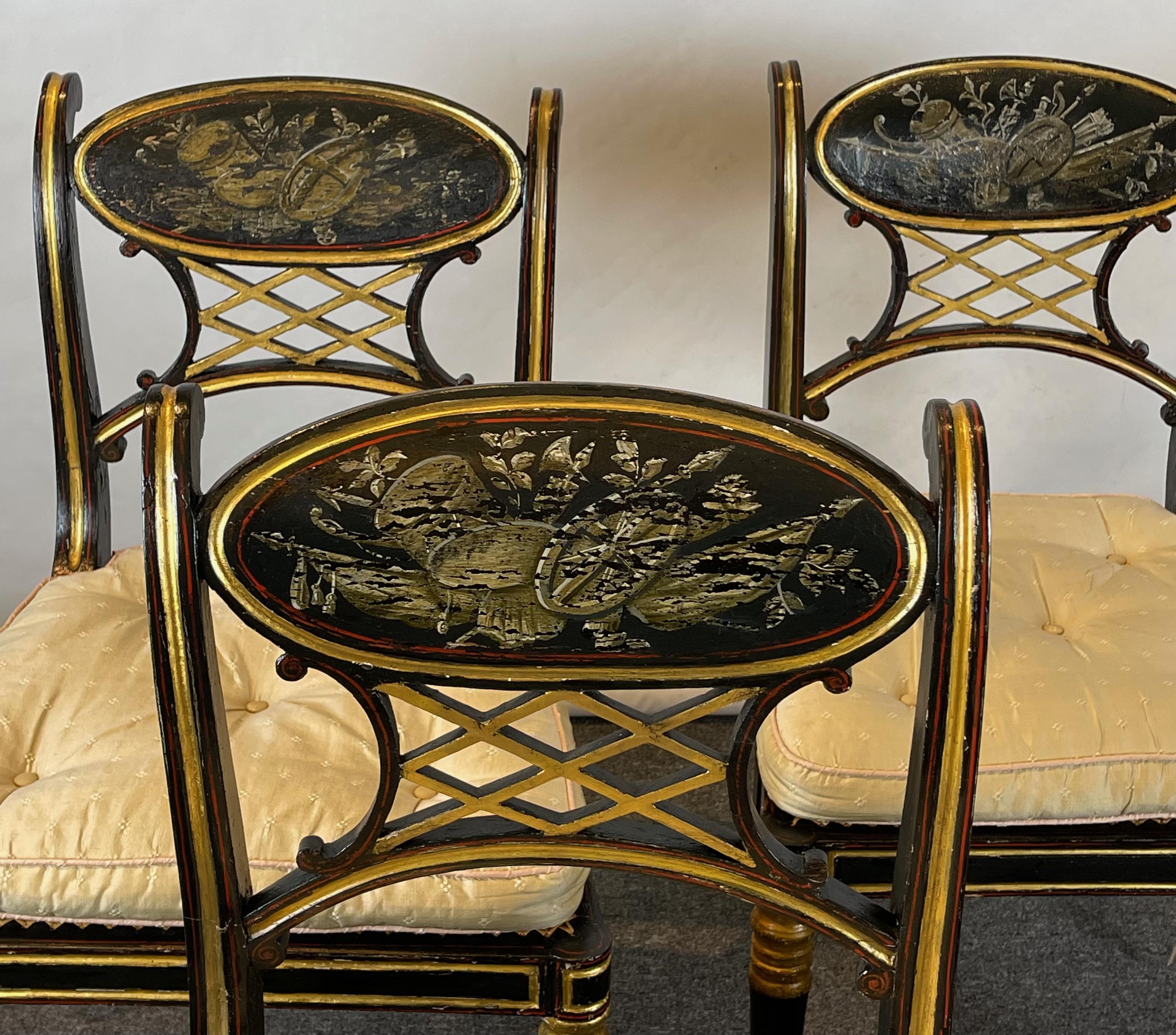 Set of Four Early 19th Century Regency Dining Chairs In Good Condition In Kilmarnock, VA