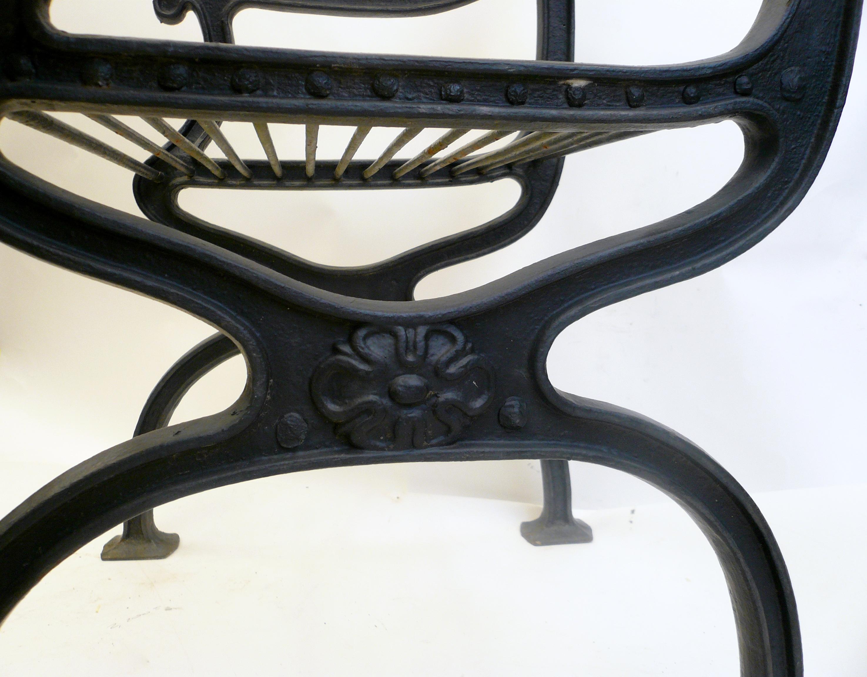 American Set of Four Early 20th Century Cast Iron Garden Chairs by W. A. Snow, Boston