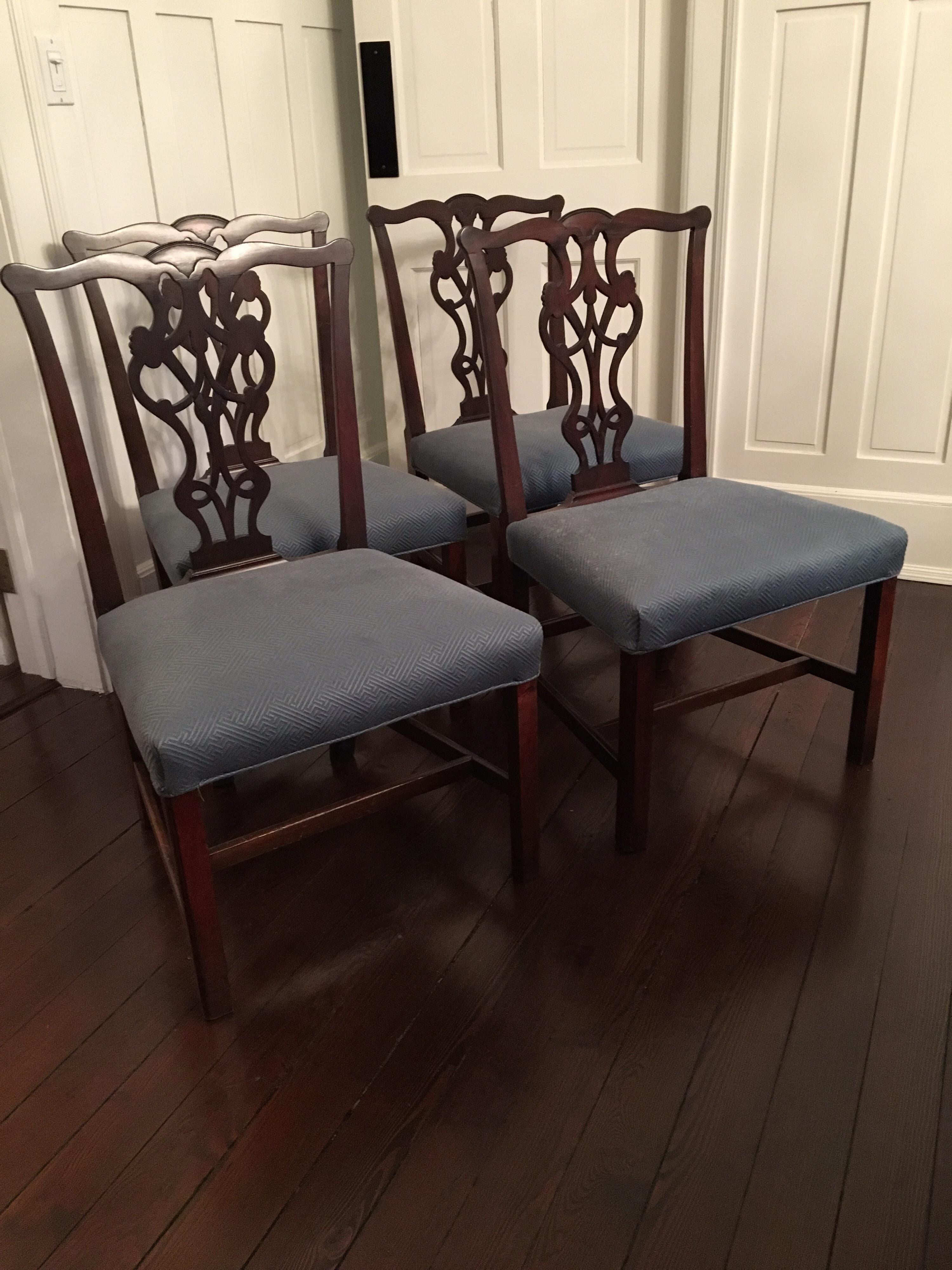 Set of Four Early 20th Century Chippendale Style Side Chairs In Good Condition In Southampton, NY