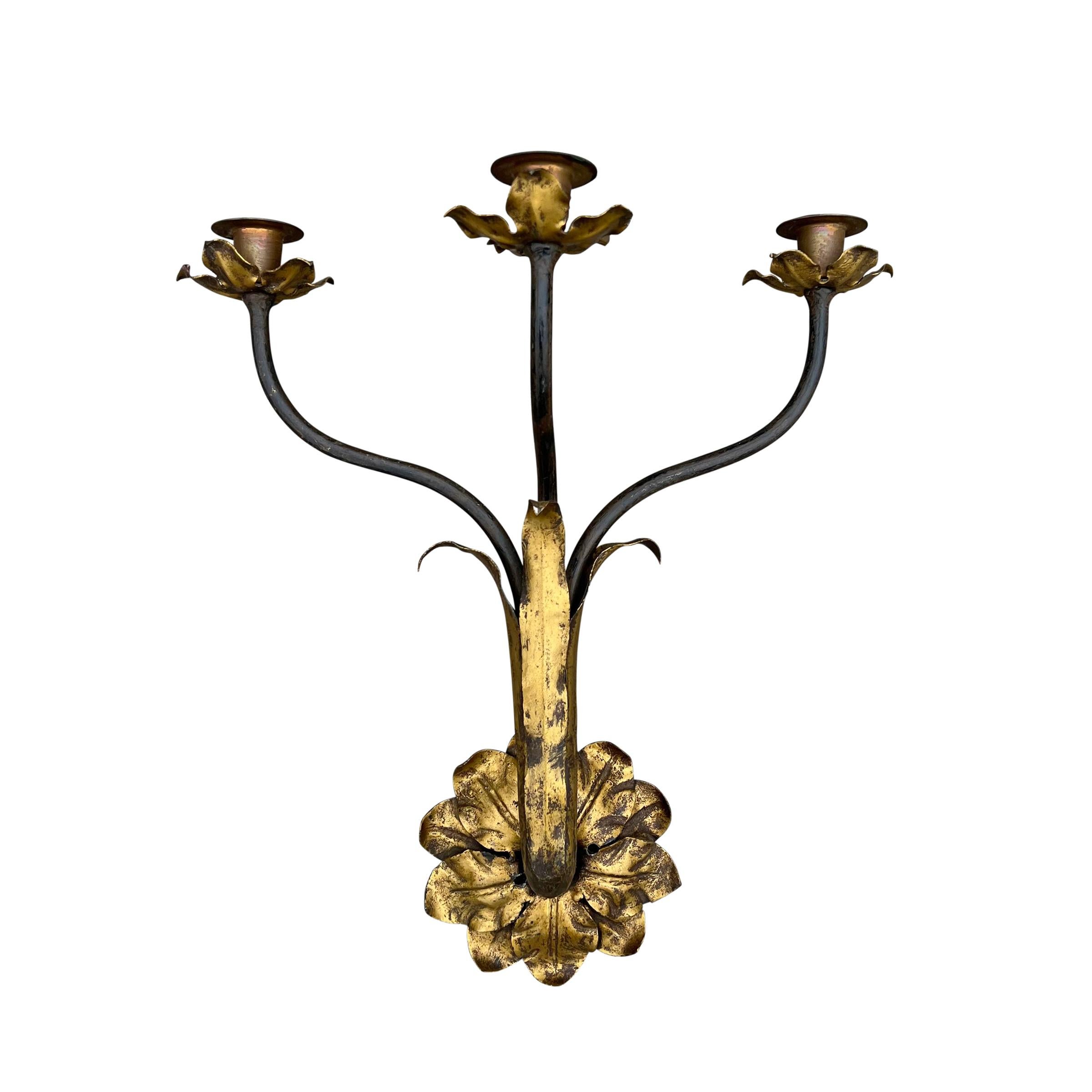 Set of Four Early 20th Century Italian Gilt Iron Candle Sconces For Sale 2