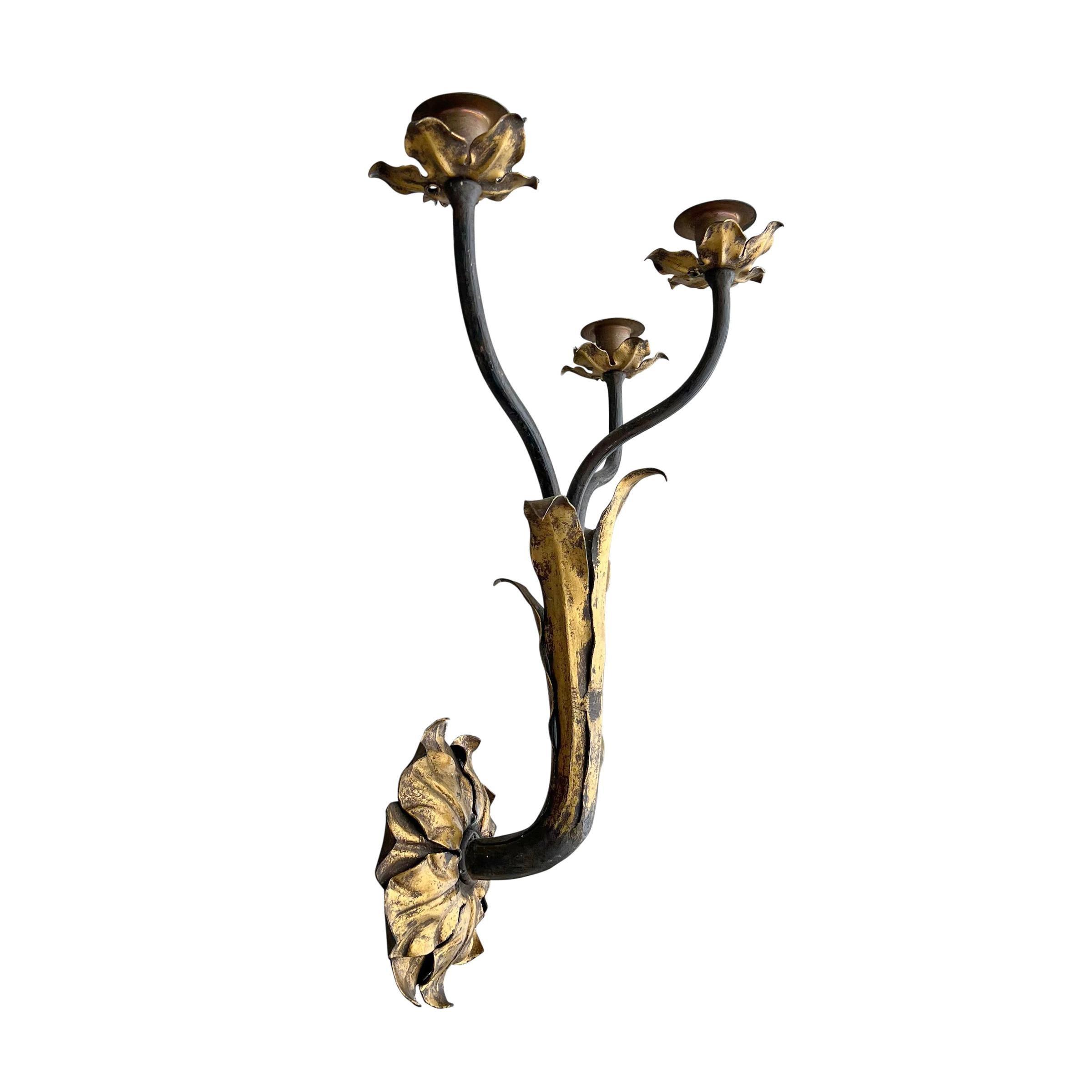 Set of Four Early 20th Century Italian Gilt Iron Candle Sconces For Sale 4