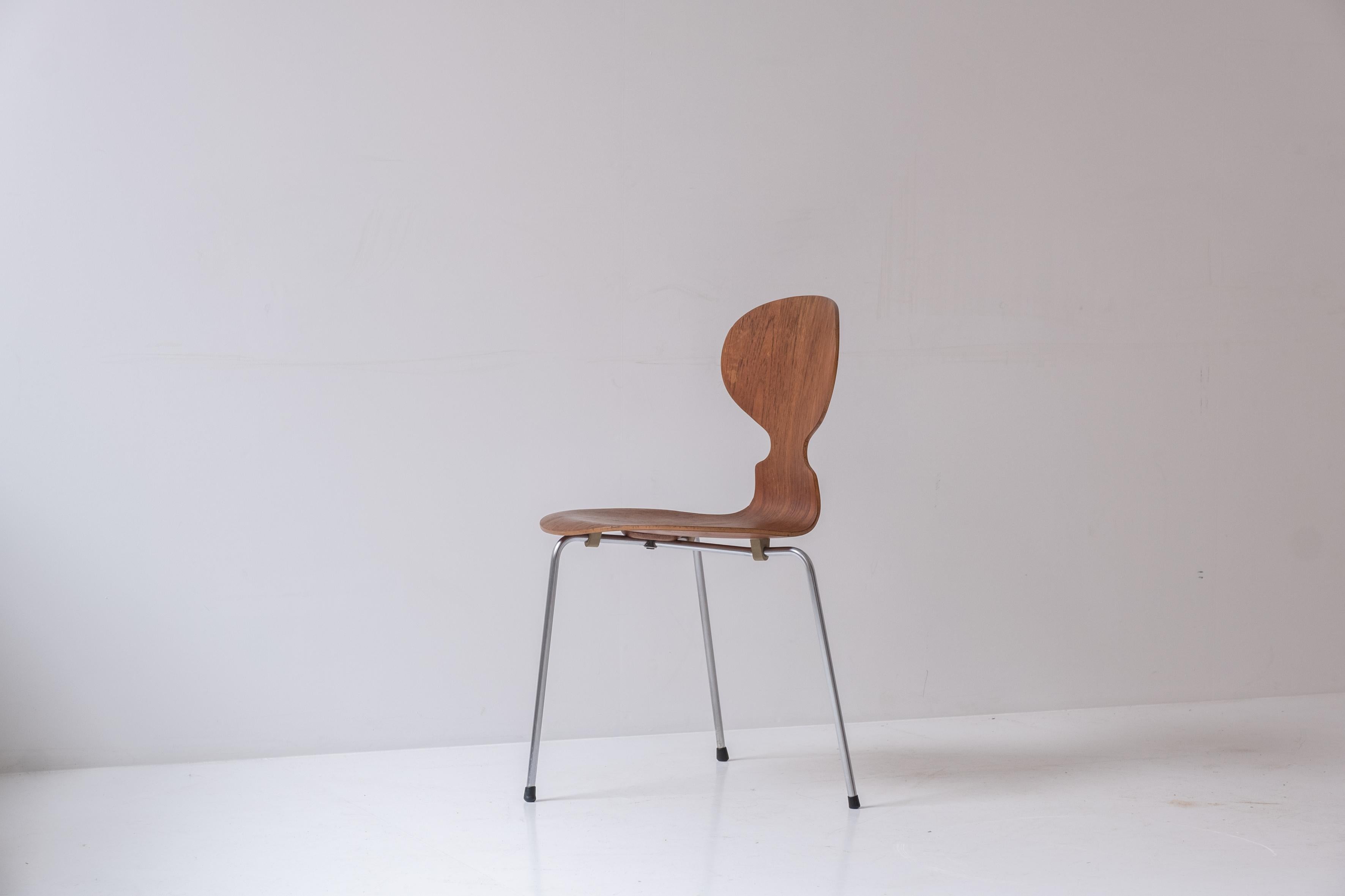 Steel Set of four early ‘Ant’ chairs by Arne Jacobsen for Fritz Hansen, Denmark 1951