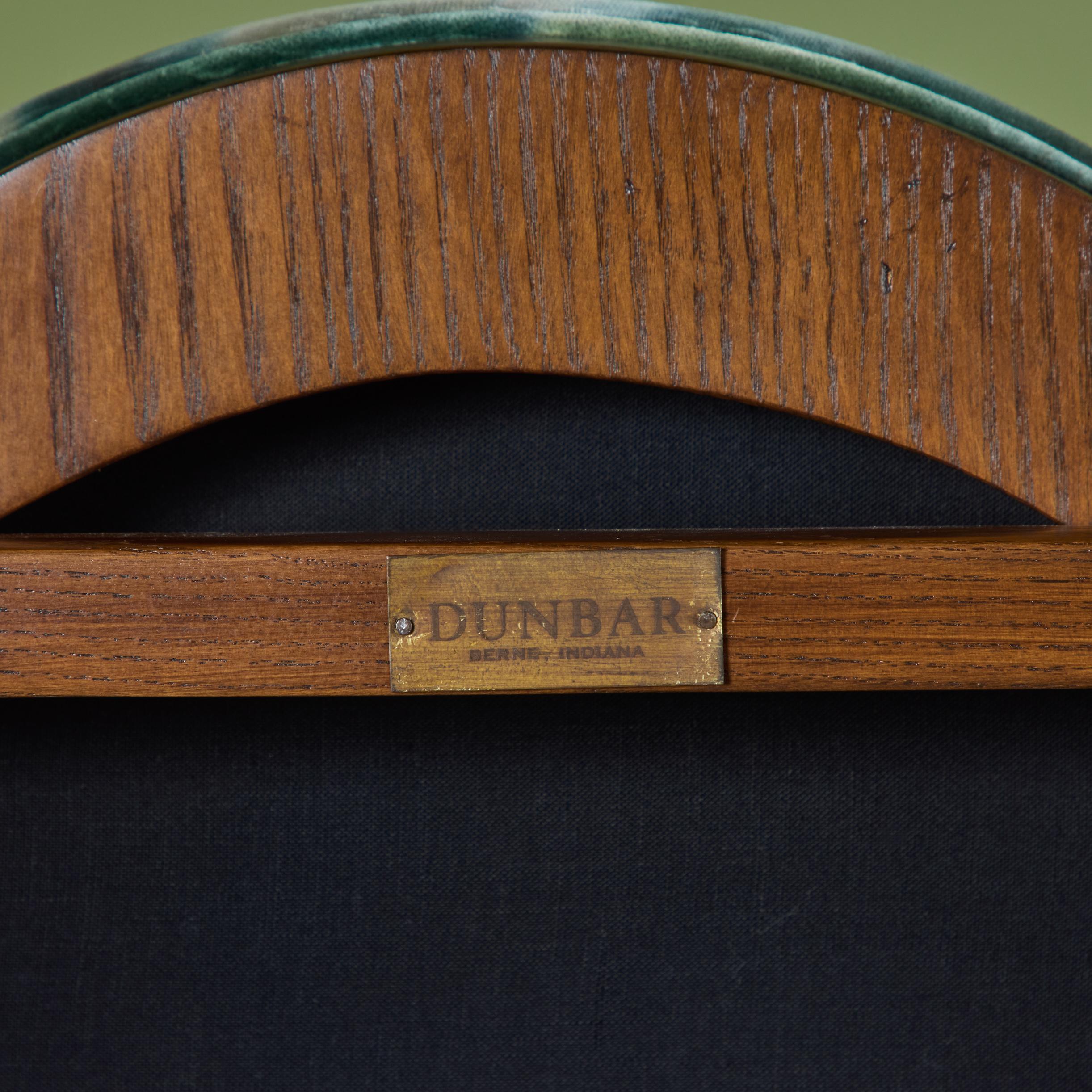 Ensemble de quatre chaises de salle à manger Edward Wormley pour Dunbar en vente 11