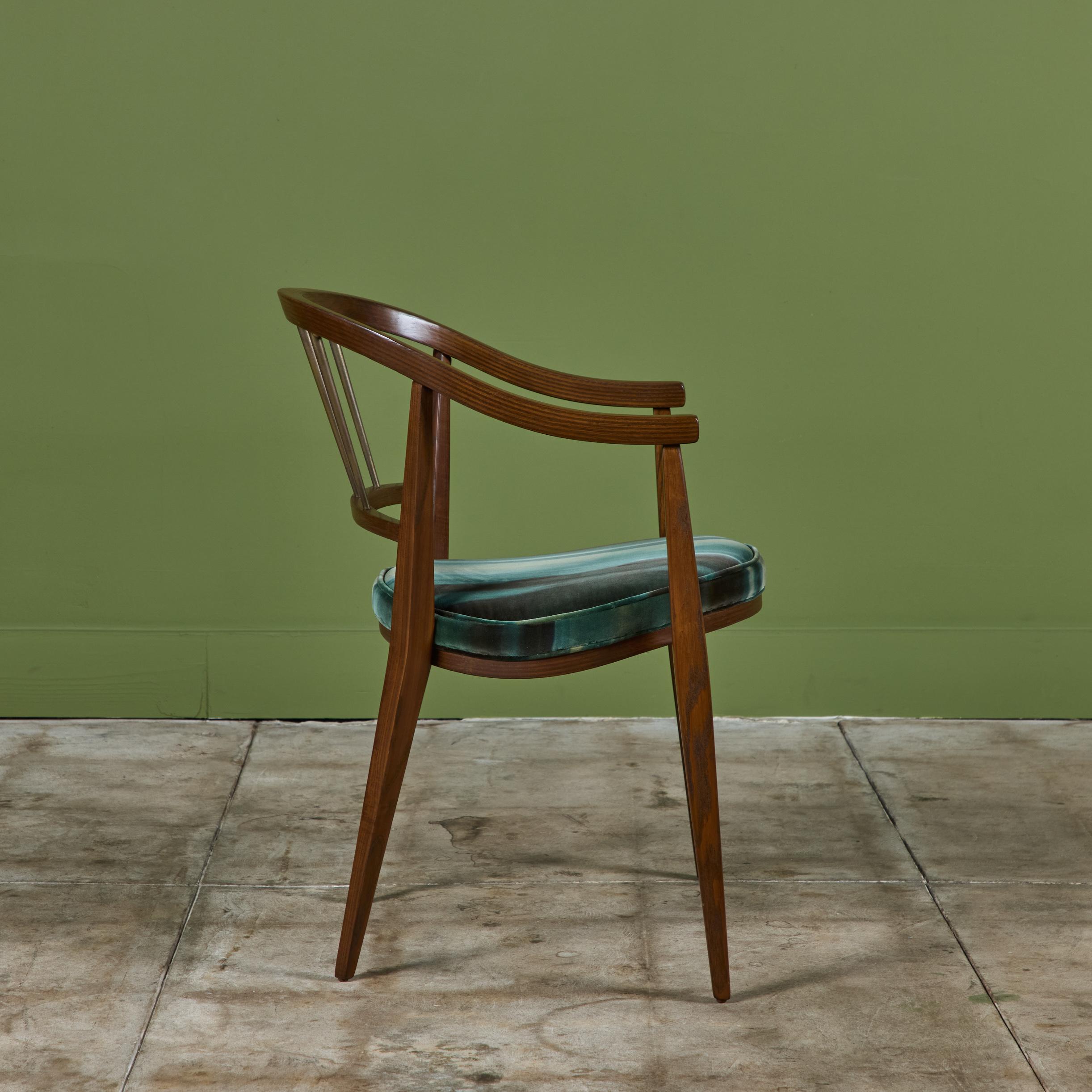 20ième siècle Ensemble de quatre chaises de salle à manger Edward Wormley pour Dunbar en vente