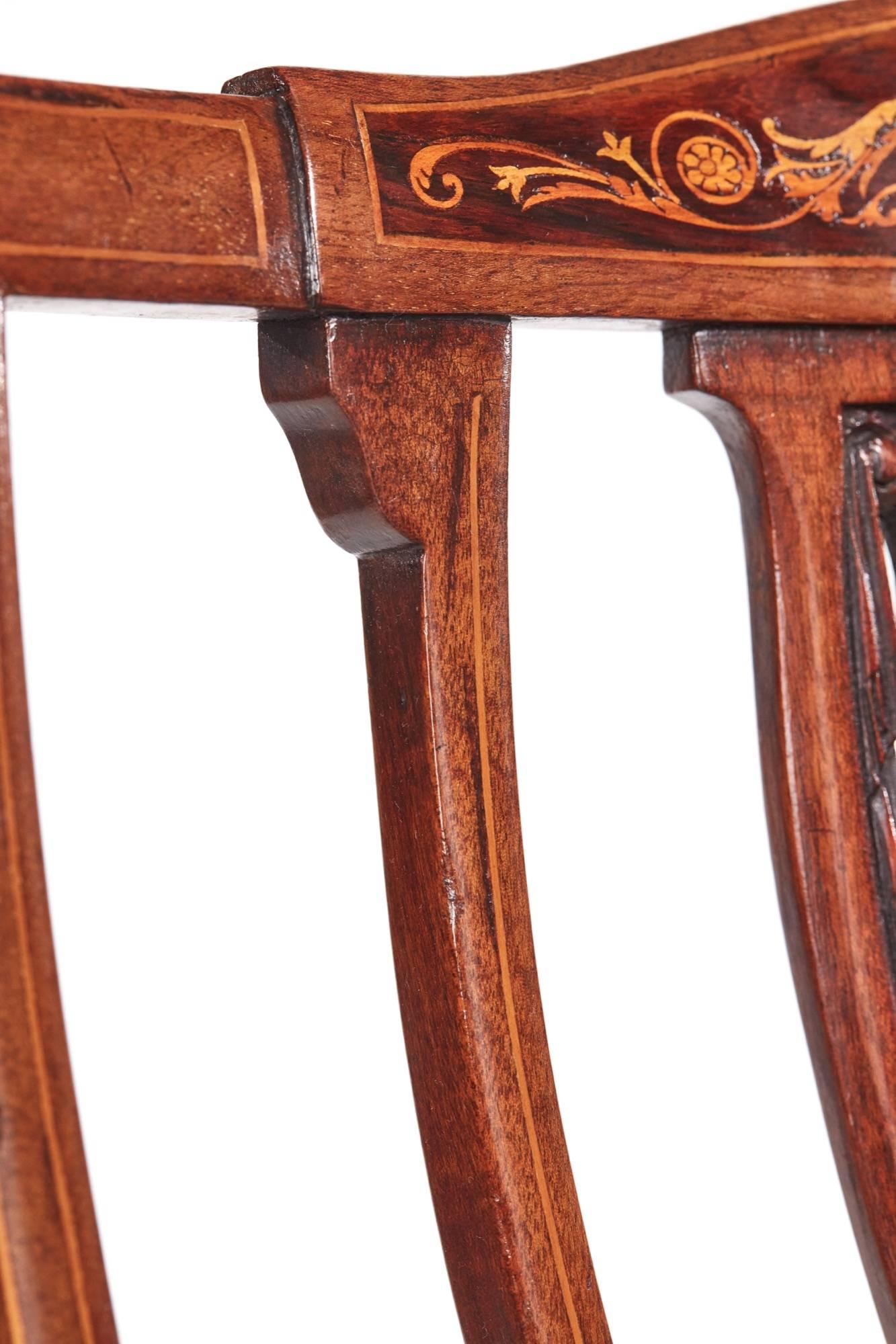 Set of four Edwardian mahogany and rosewood inlaid dining chairs, having a lovely inlaid shaped top rail, lovely inlaid shaped splats, serpentine front rail, standing on square tapering legs with spade feet to the front outswept back legs
Newly