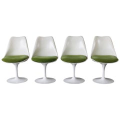 Set of Four Eero Saarinen Chairs, Knoll International