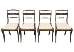 Ensemble de quatre élégantes chaises d'appoint Regency, 1810 à restaurer